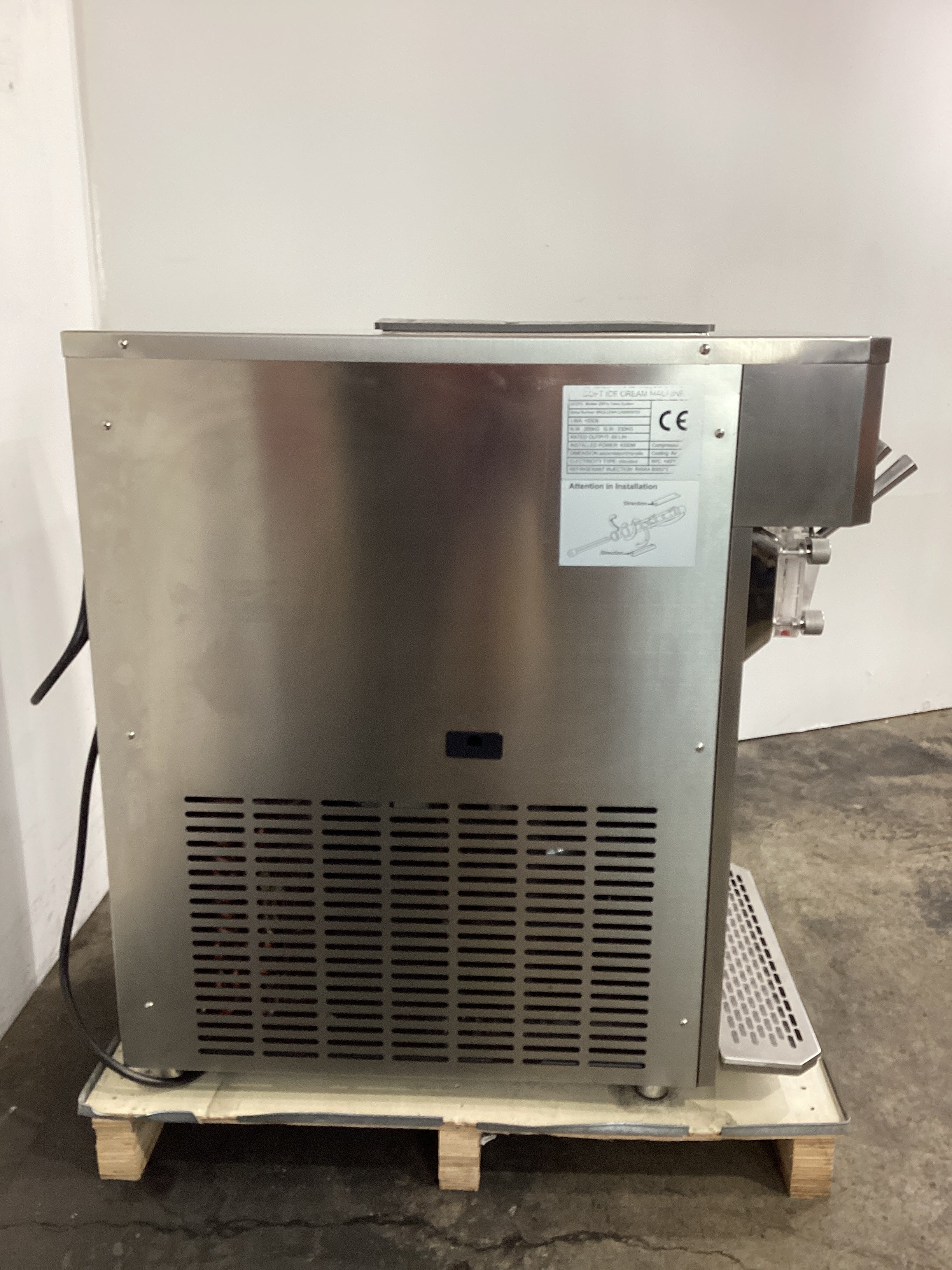 Brullen i26 Pro Ice Cream Machine