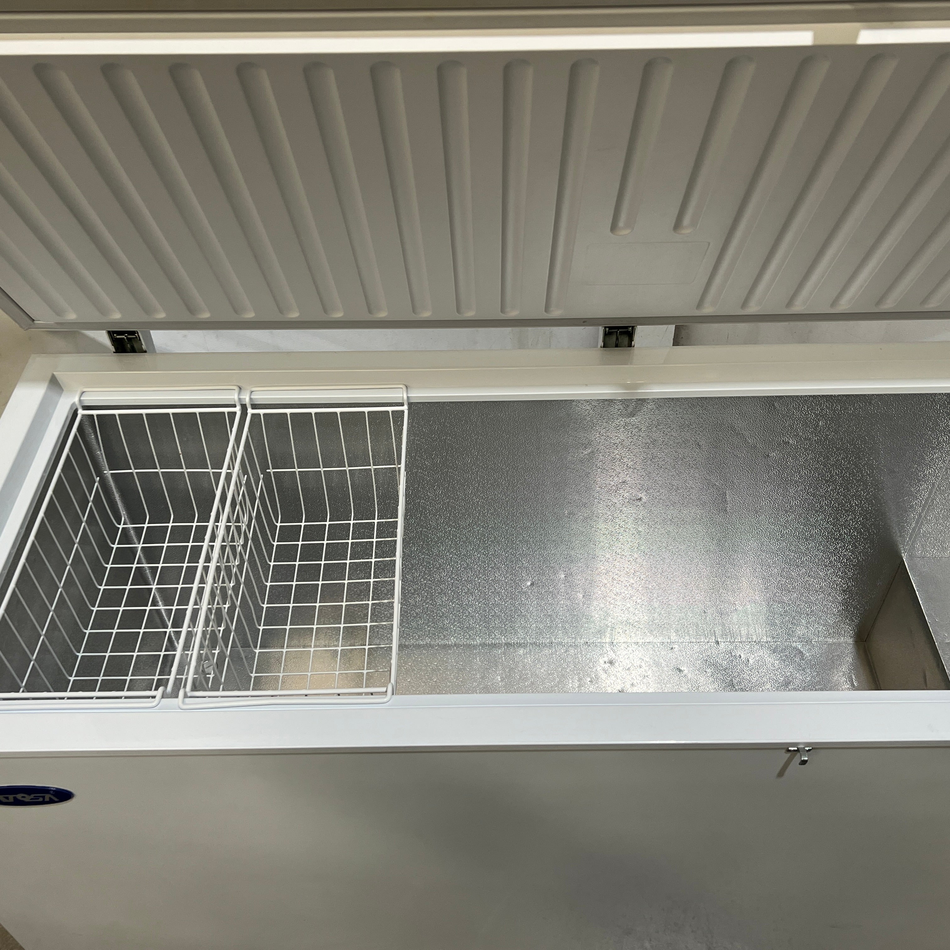 Atosa BD-650SS Chest Freezer