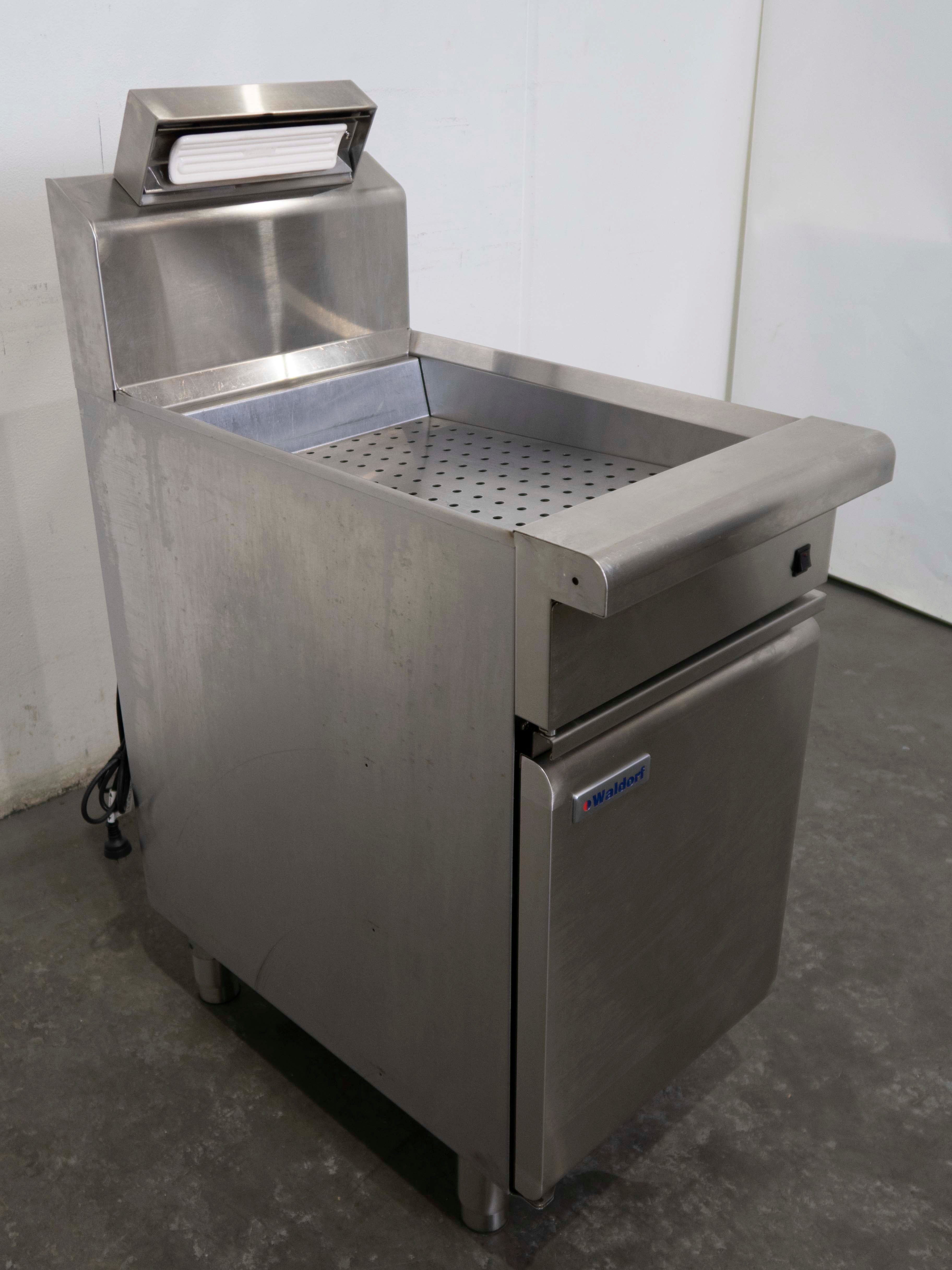 Waldorf CS8450E Electric Chip Scuttle