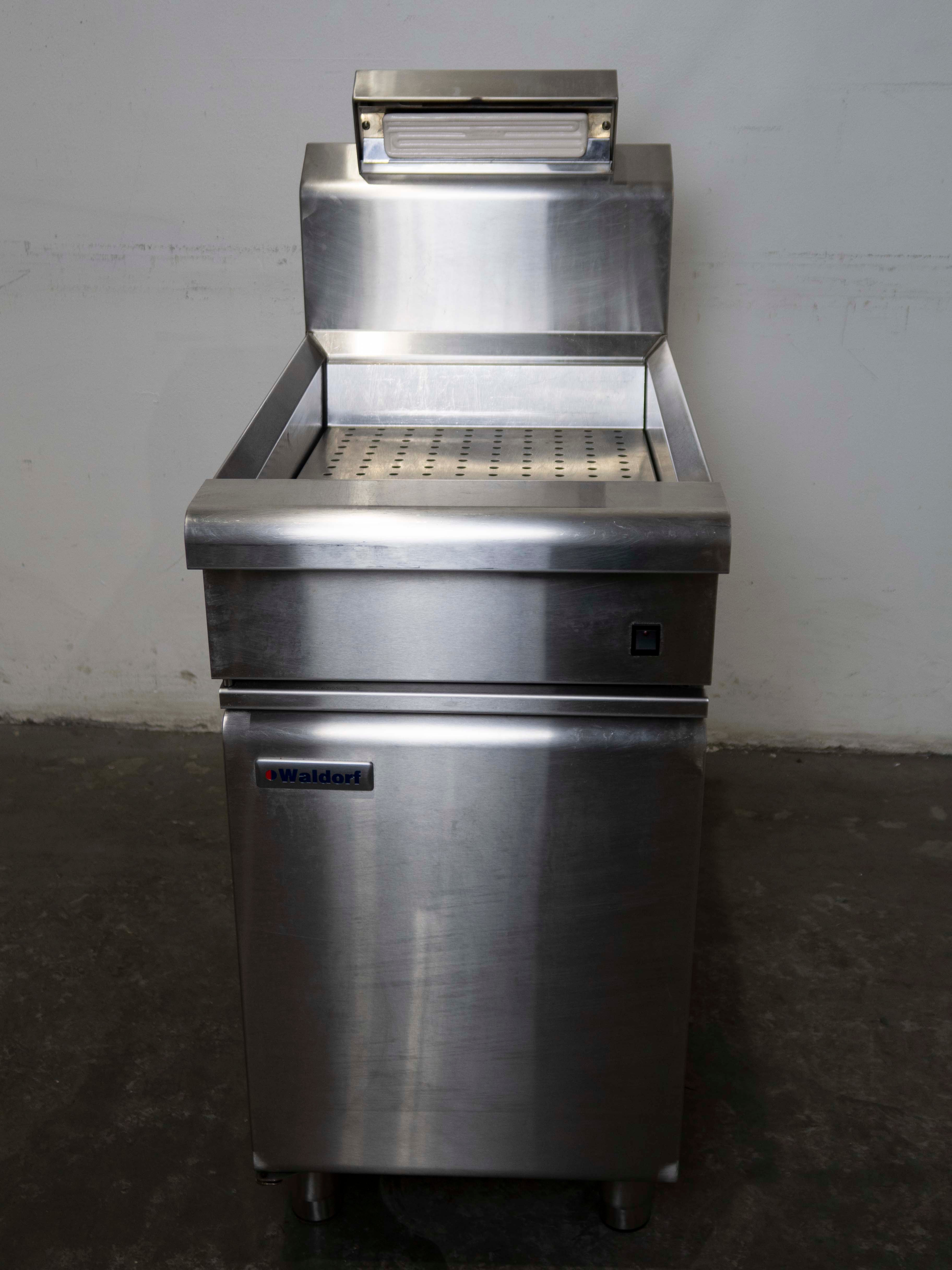 Waldorf CS8450E Electric Chip Scuttle