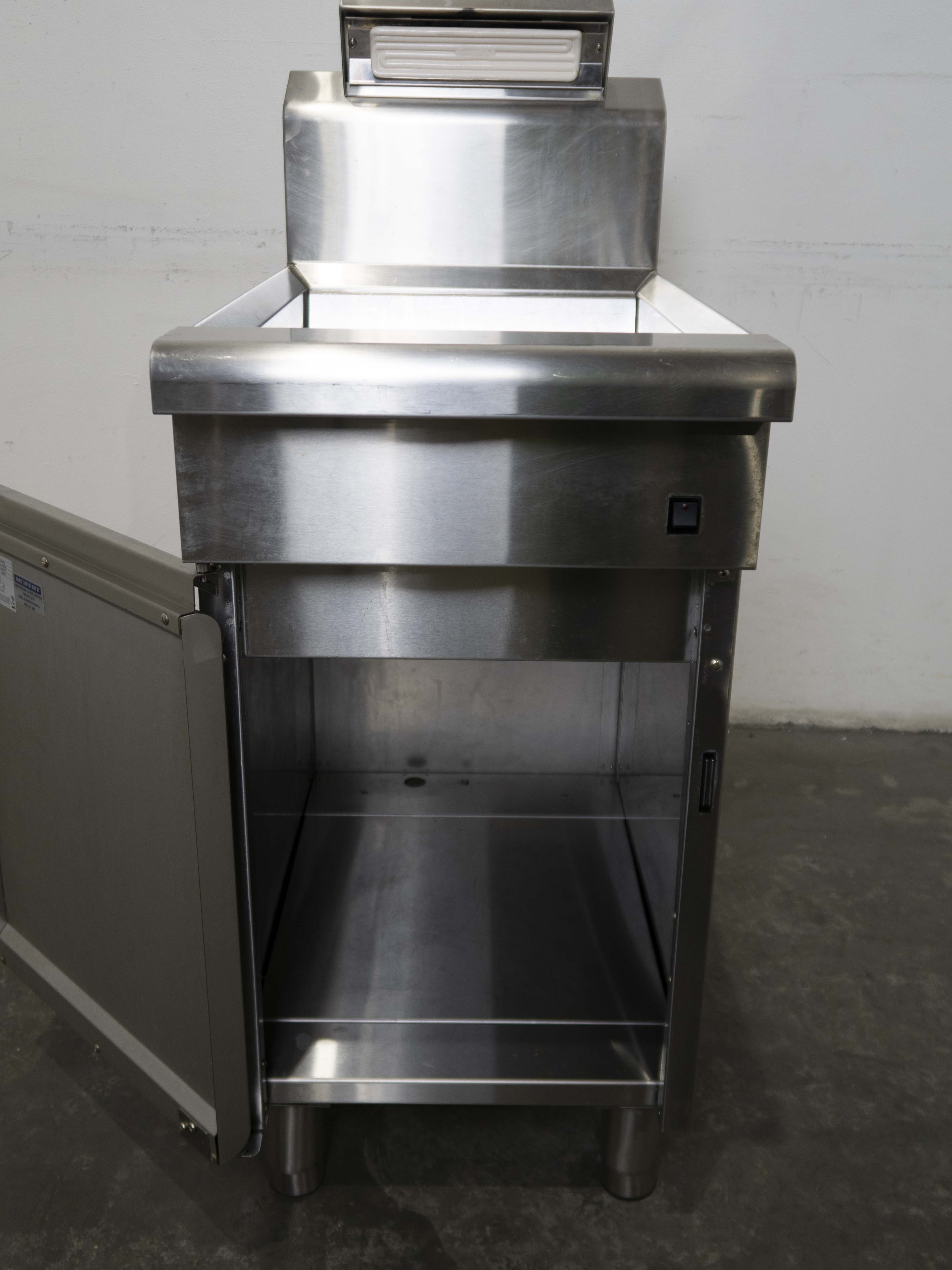 Waldorf CS8450E Electric Chip Scuttle