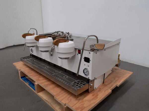 Synesso S300 3 Group Coffee Machine