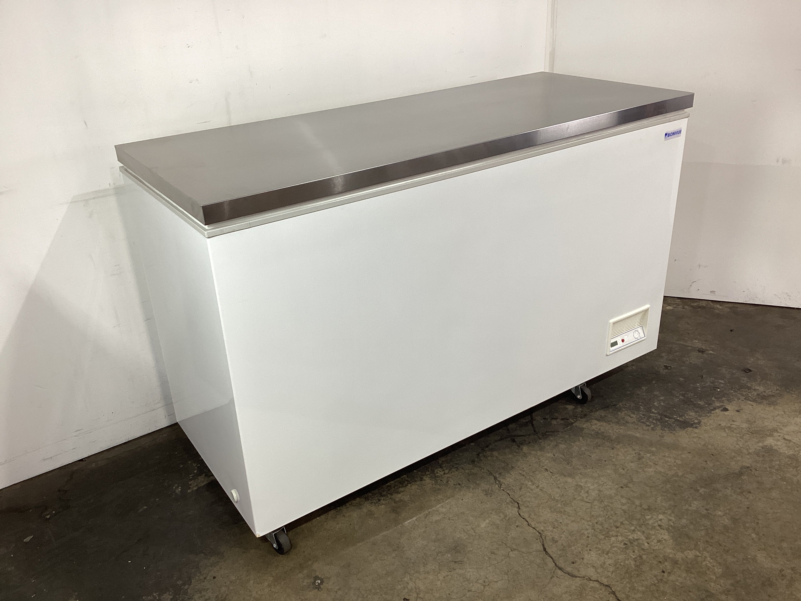 FED BD598F Chest Freezer