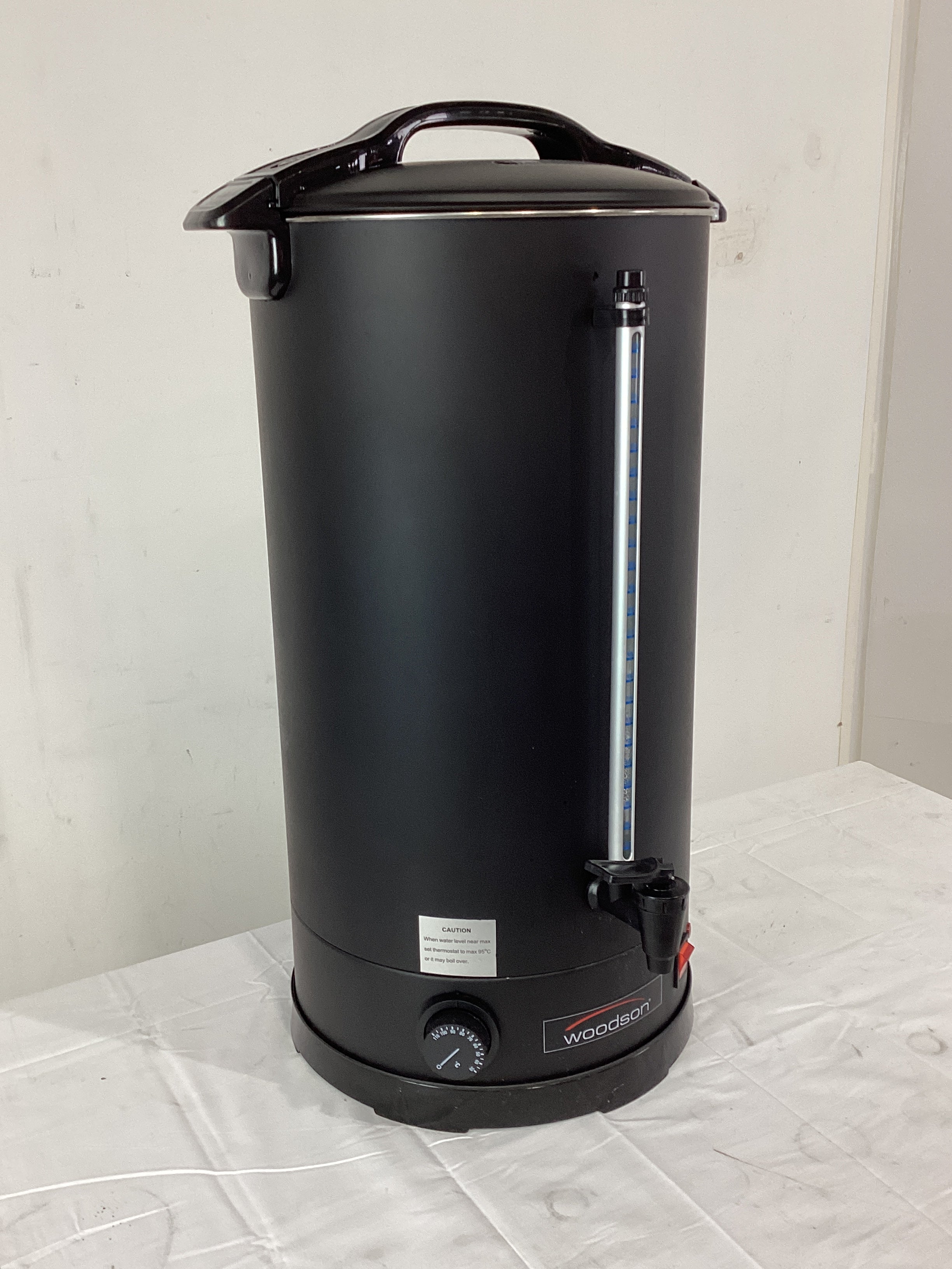 Woodson W.URN30.B Water Urn