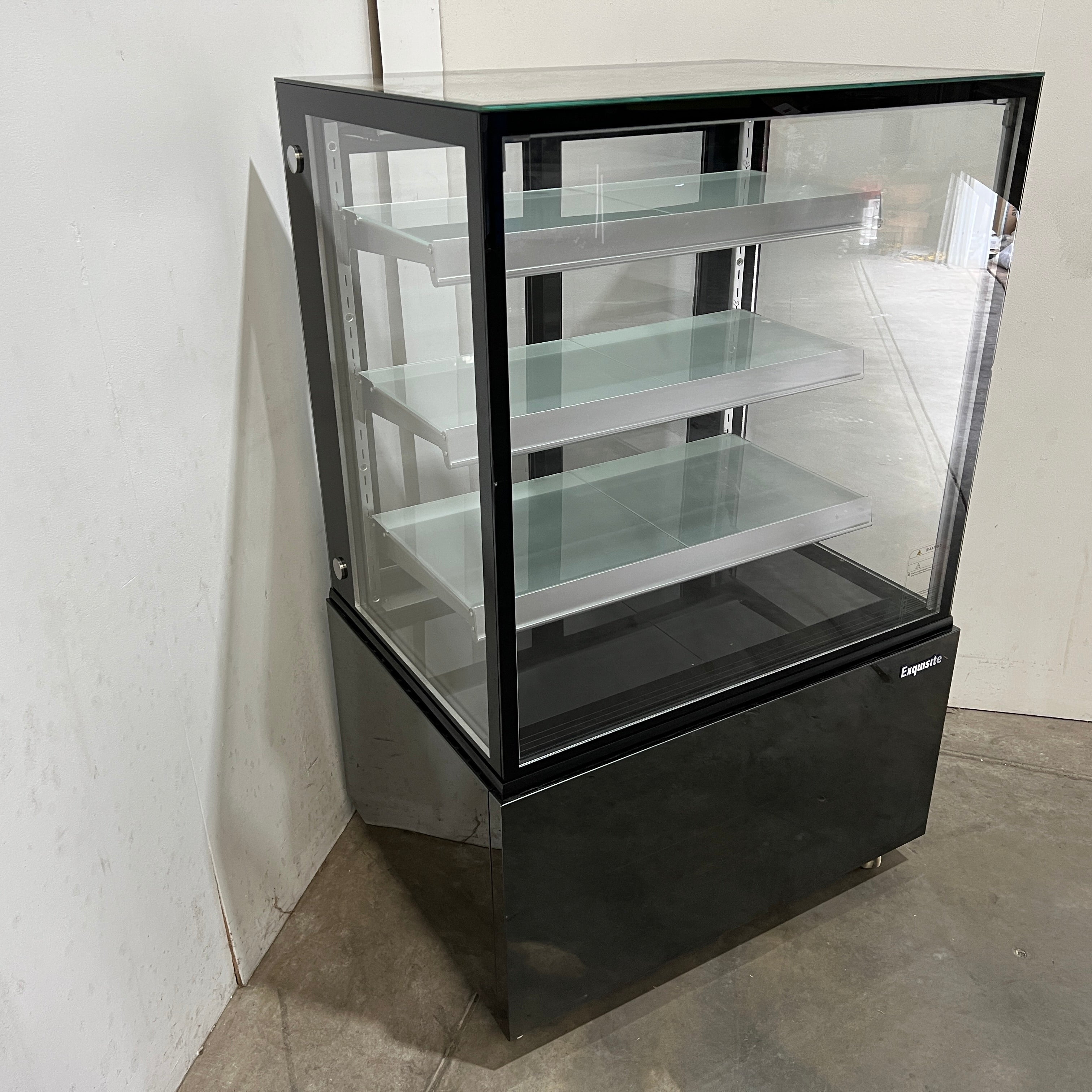 Exquisite CDR309 Cold Cake Display