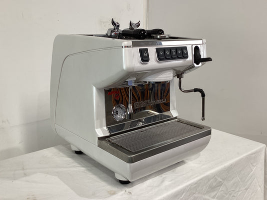 Nuova Simonelli Appia Life V 1 Group Coffee Machine