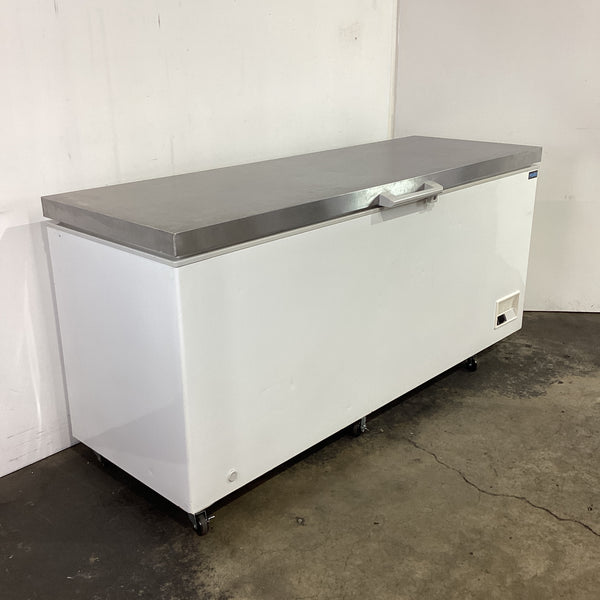 Polar GH339-A Chest Freezer