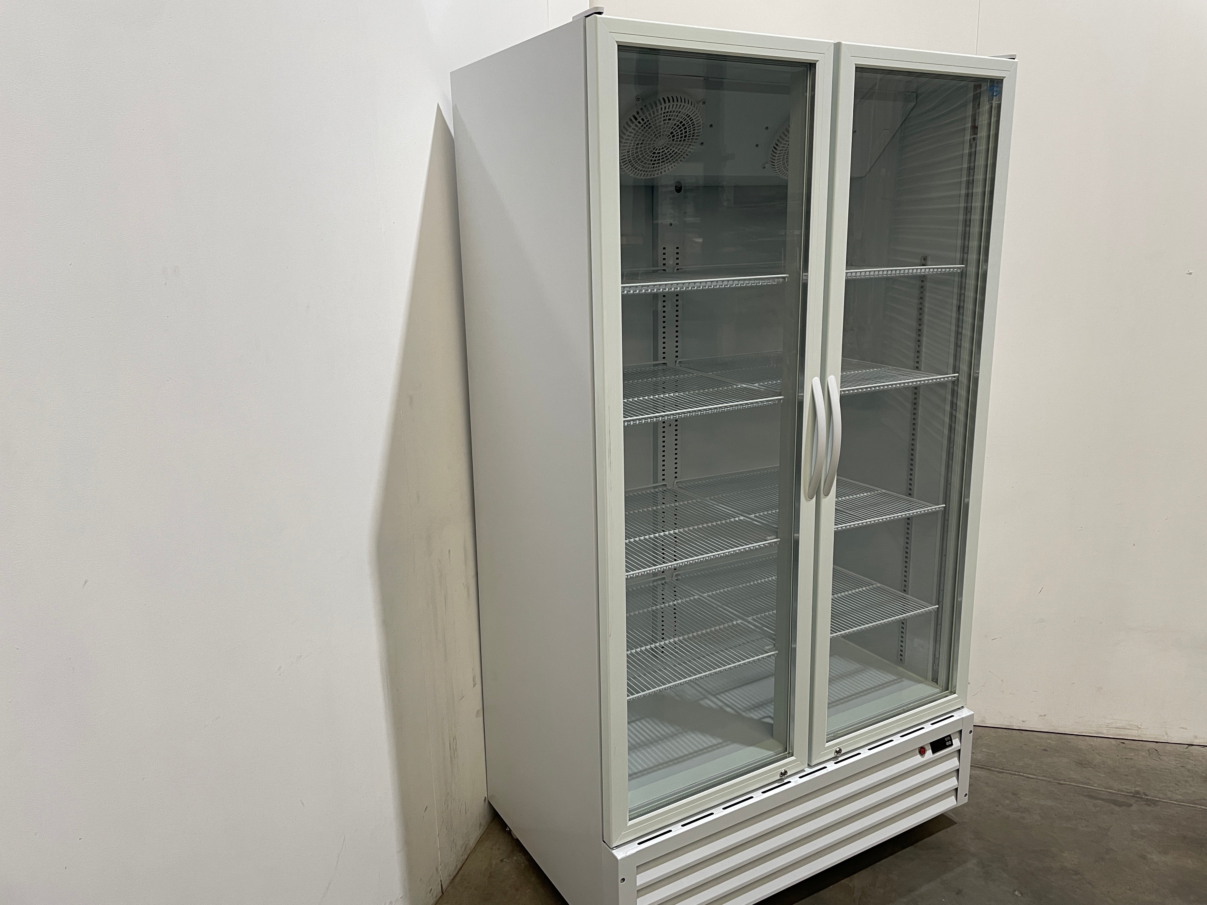 Norsk C10HA Display Fridge
