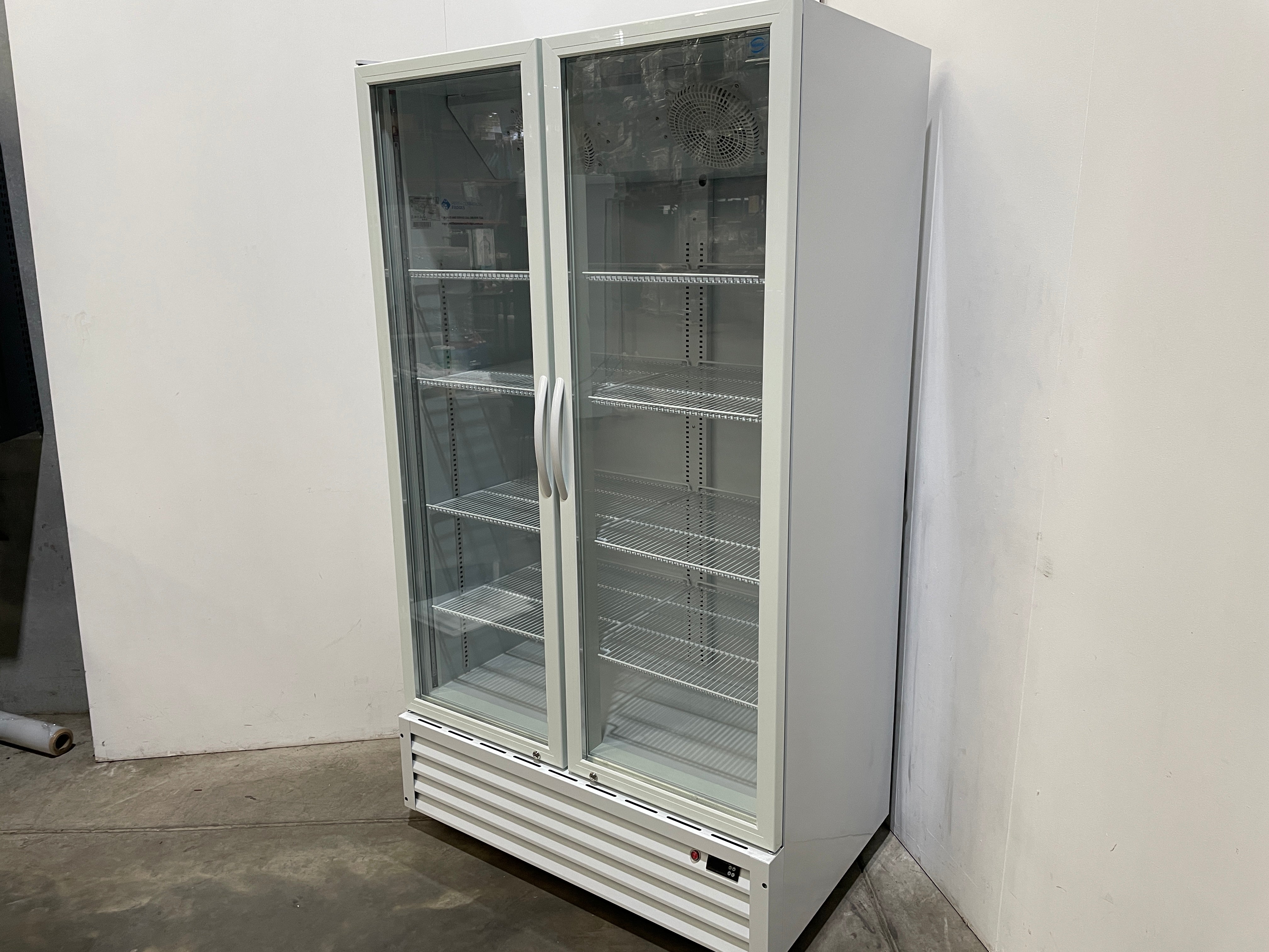 Norsk C10HA Display Fridge