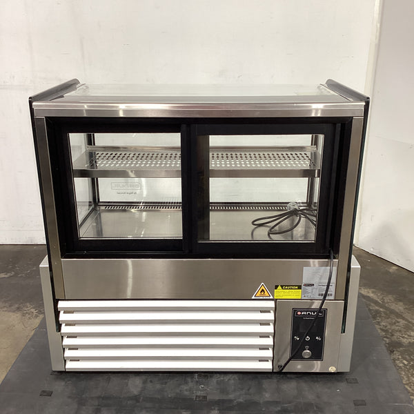 Anvil DGV0530 Cold Food Display