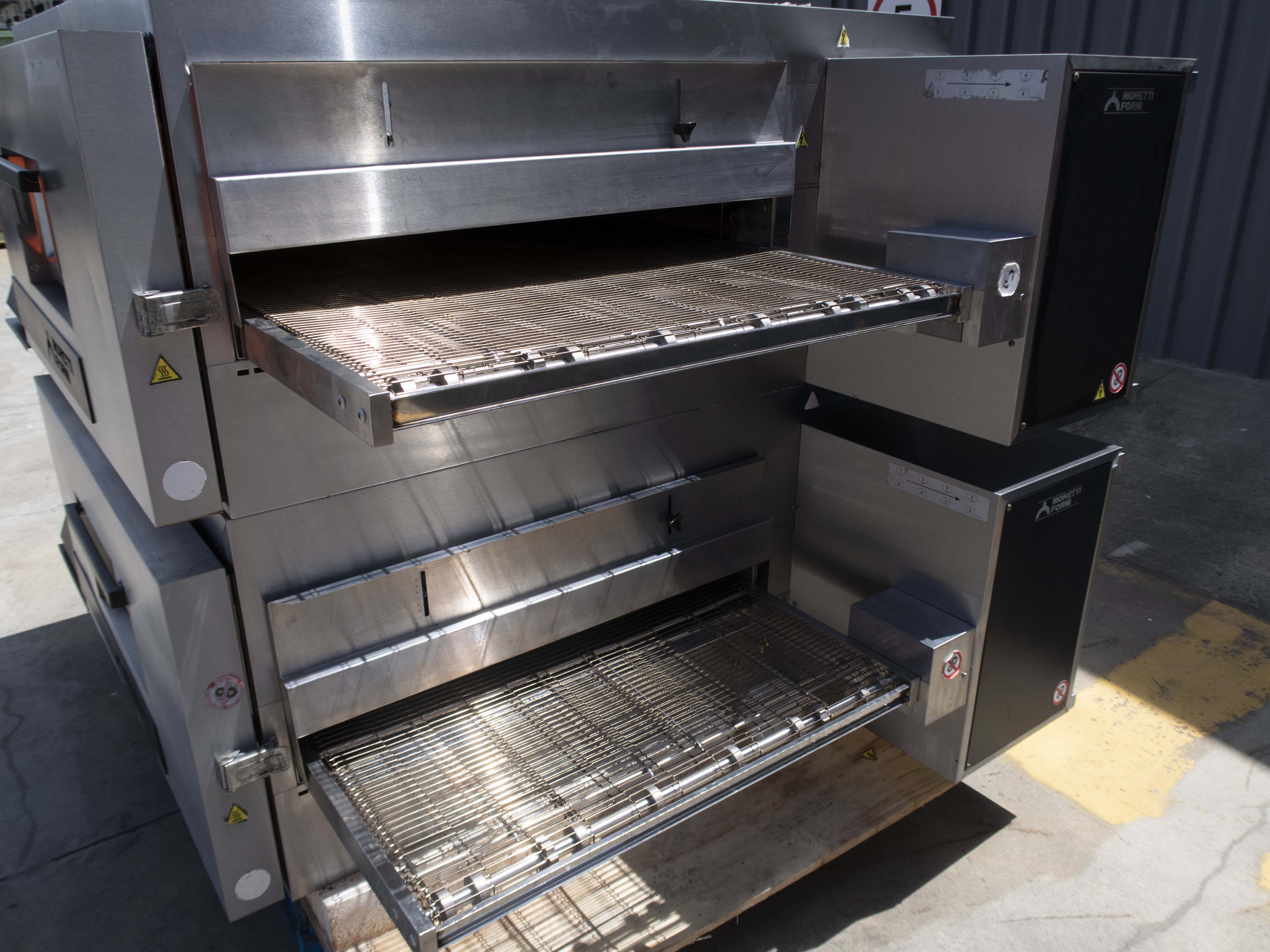Moretti Forni TT98E Double Deck Conveyor Pizza Oven