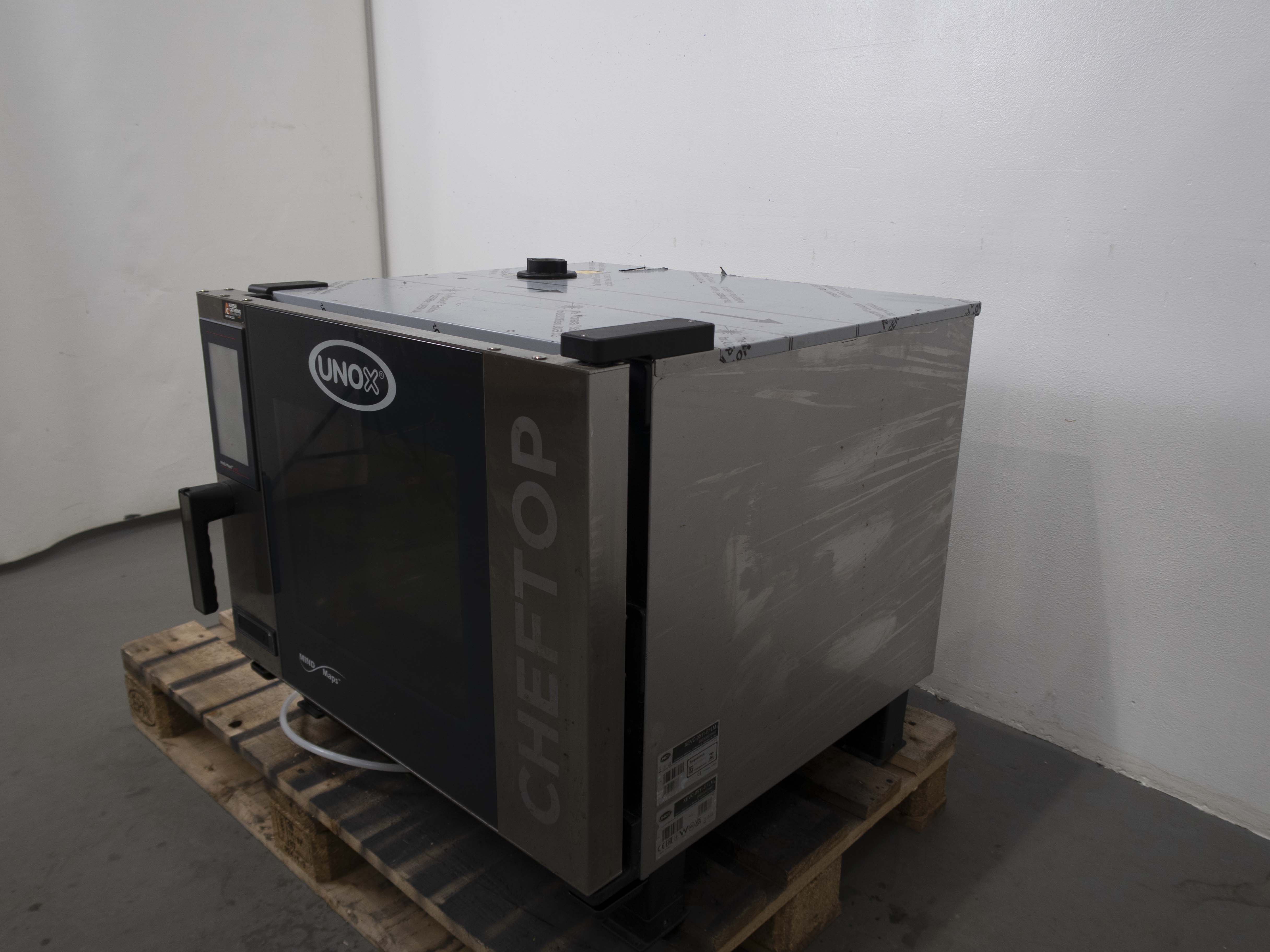 Unox XEVC-0511-E1LM Combi Oven