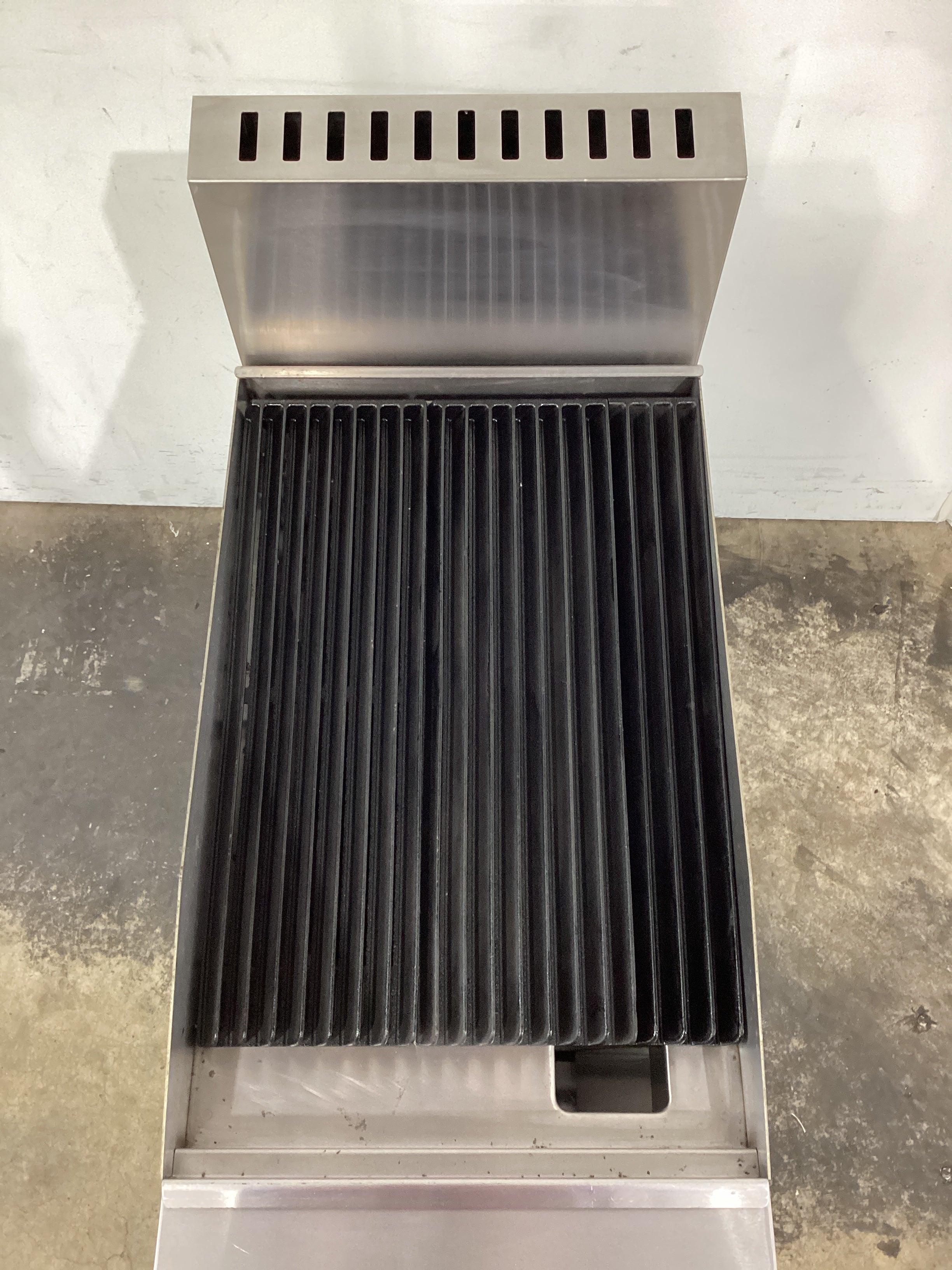 Thor TR-CBR15F Char Grill