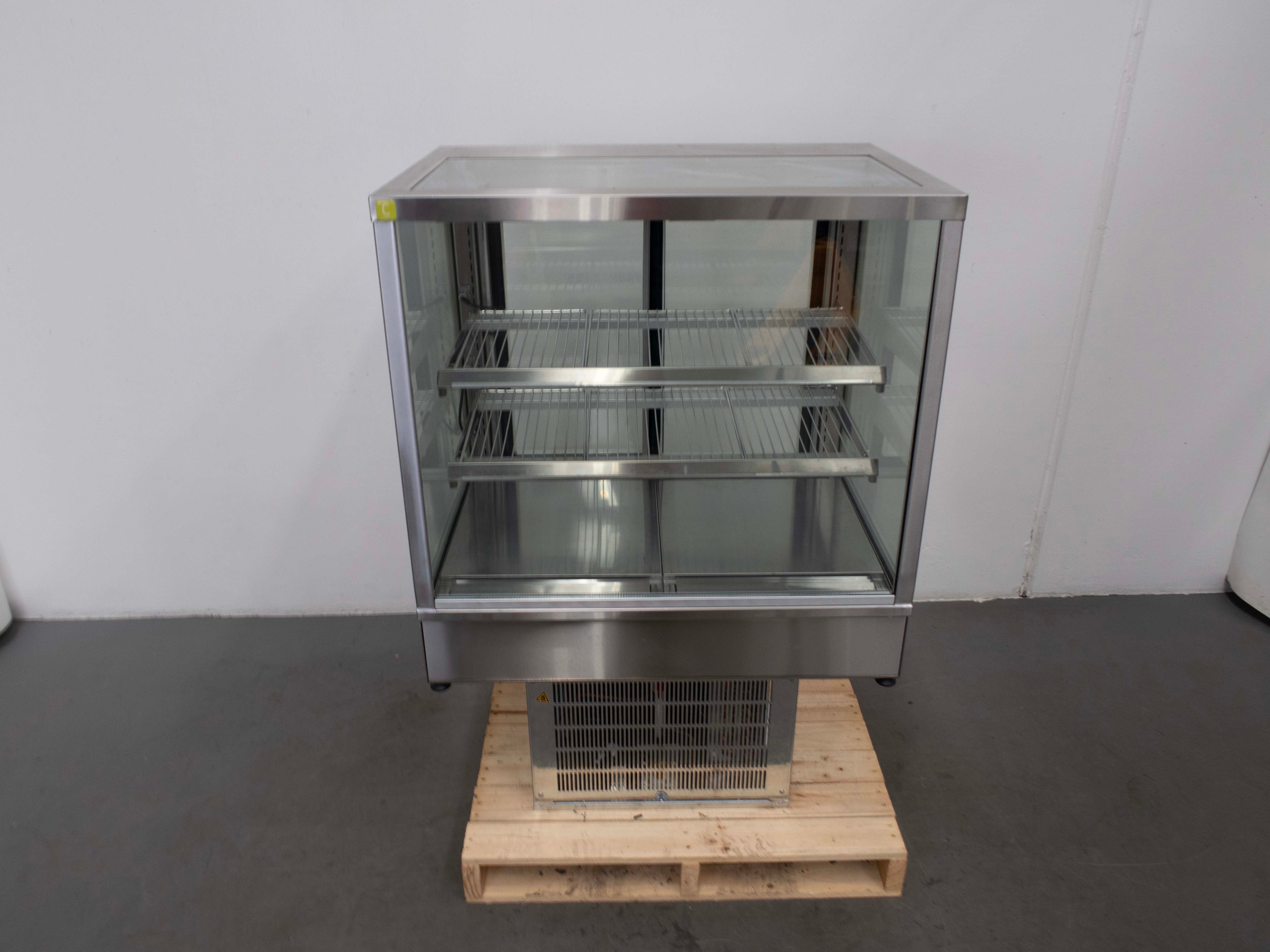 Cossiga STGRF9R Tower Refrigerated Display