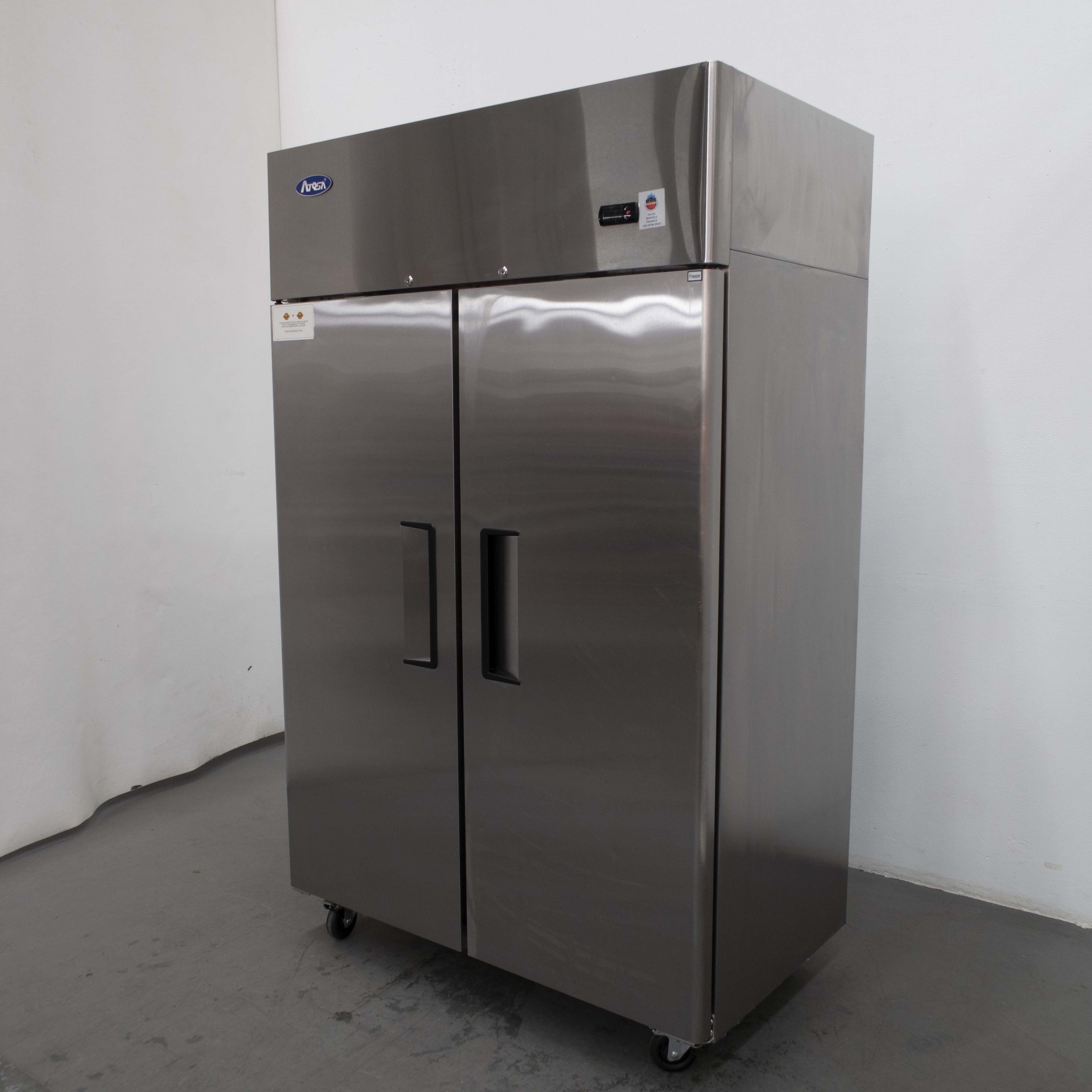 Atosa YBF9219 Upright Freezer