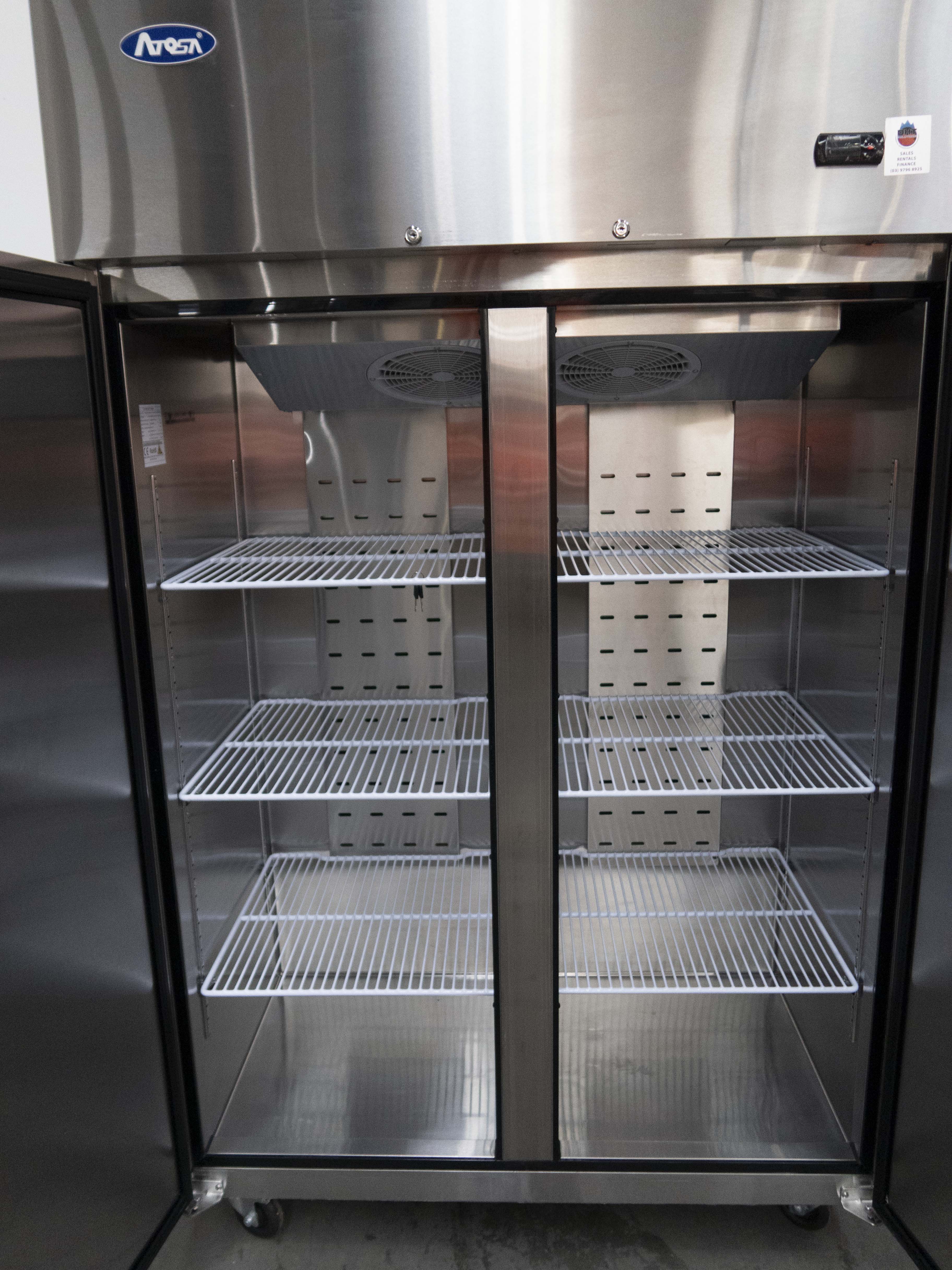 Atosa YBF9219 Upright Freezer