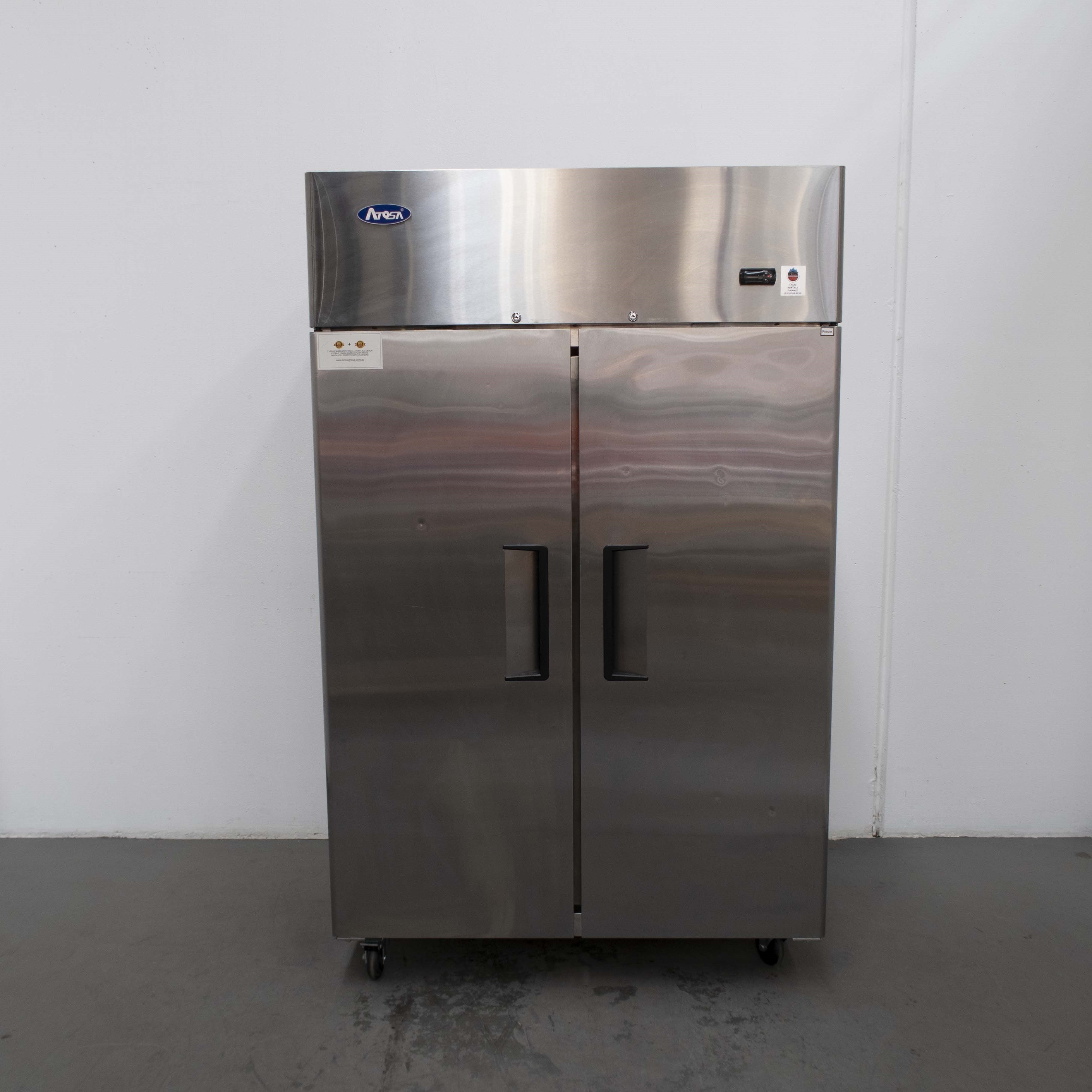 Atosa YBF9219 Upright Freezer