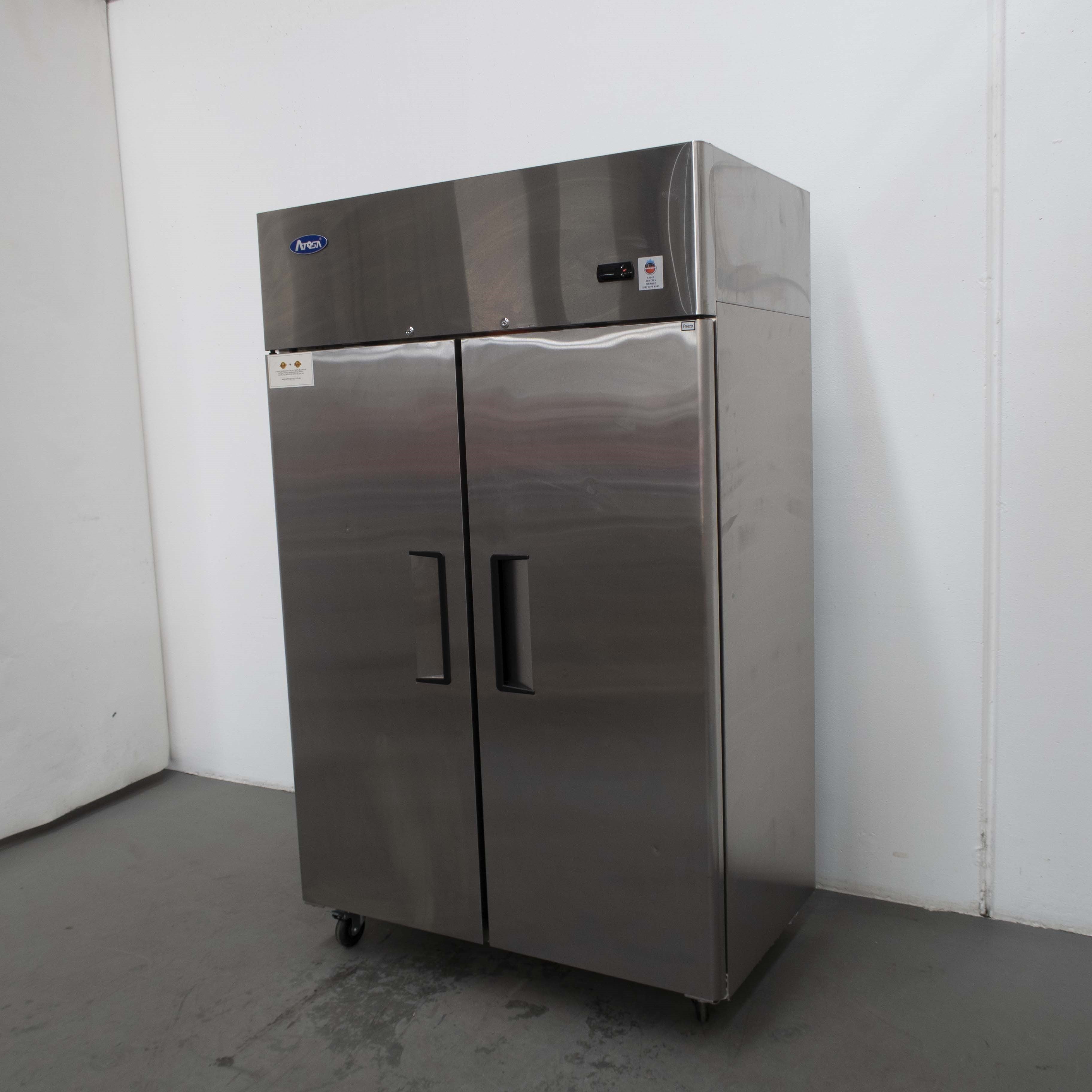 Atosa YBF9219 Upright Freezer