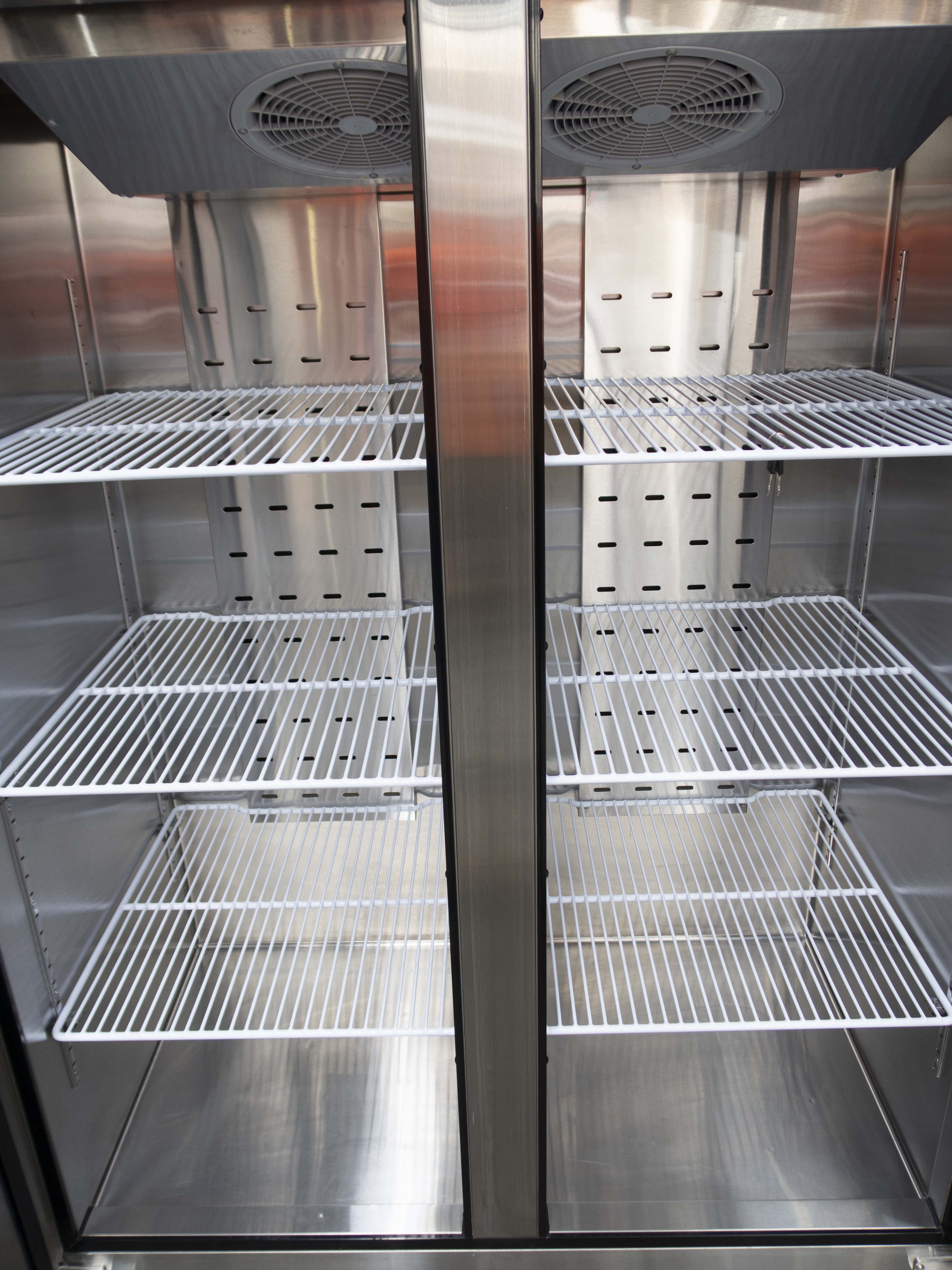 Atosa YBF9219 Upright Freezer