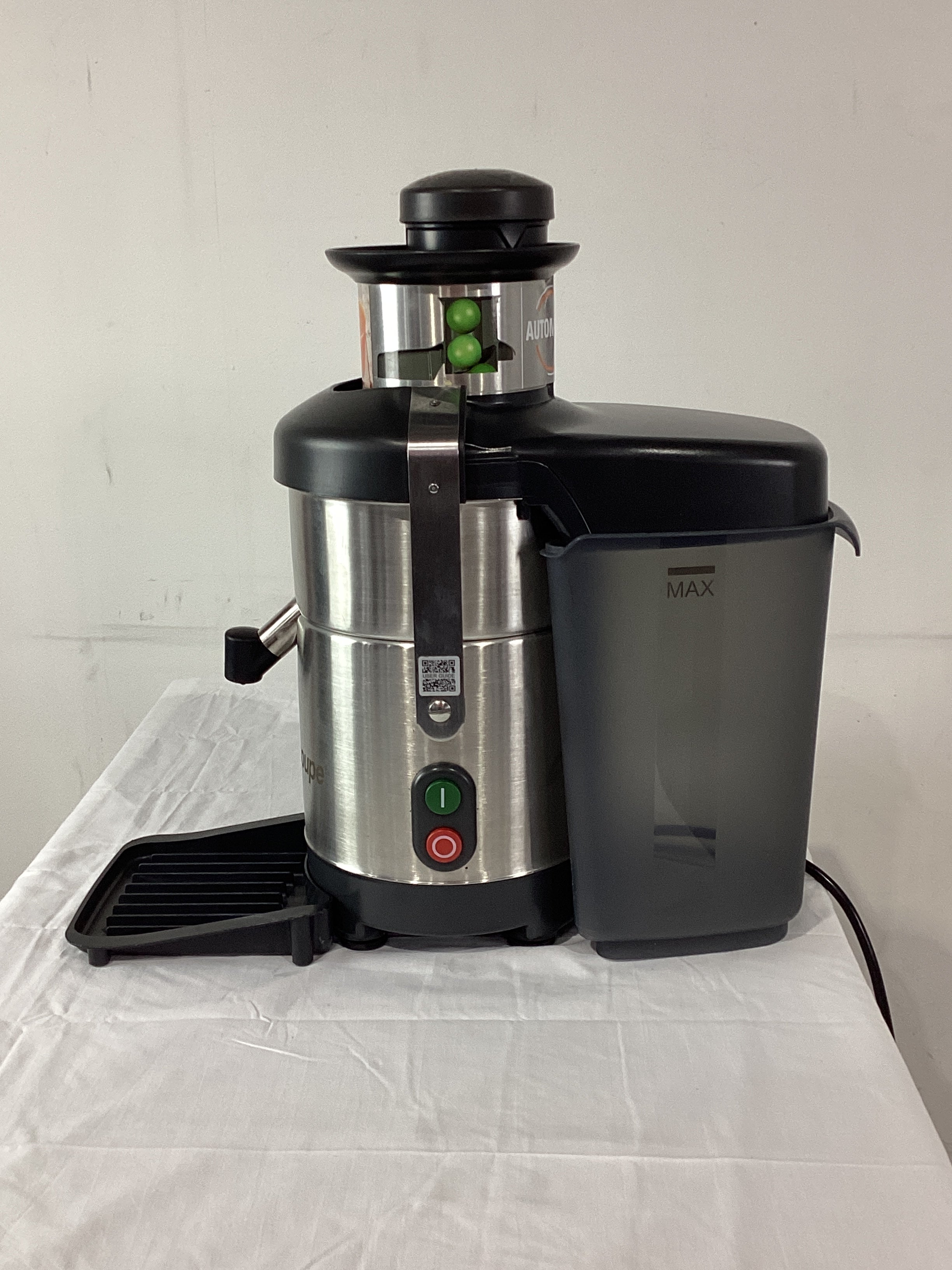 Robot Coupe  J80 Automatic Juice Extractor