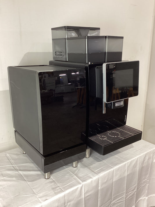 Franke A600 FCS4043 Auto Coffee Machine + Milk Fridge