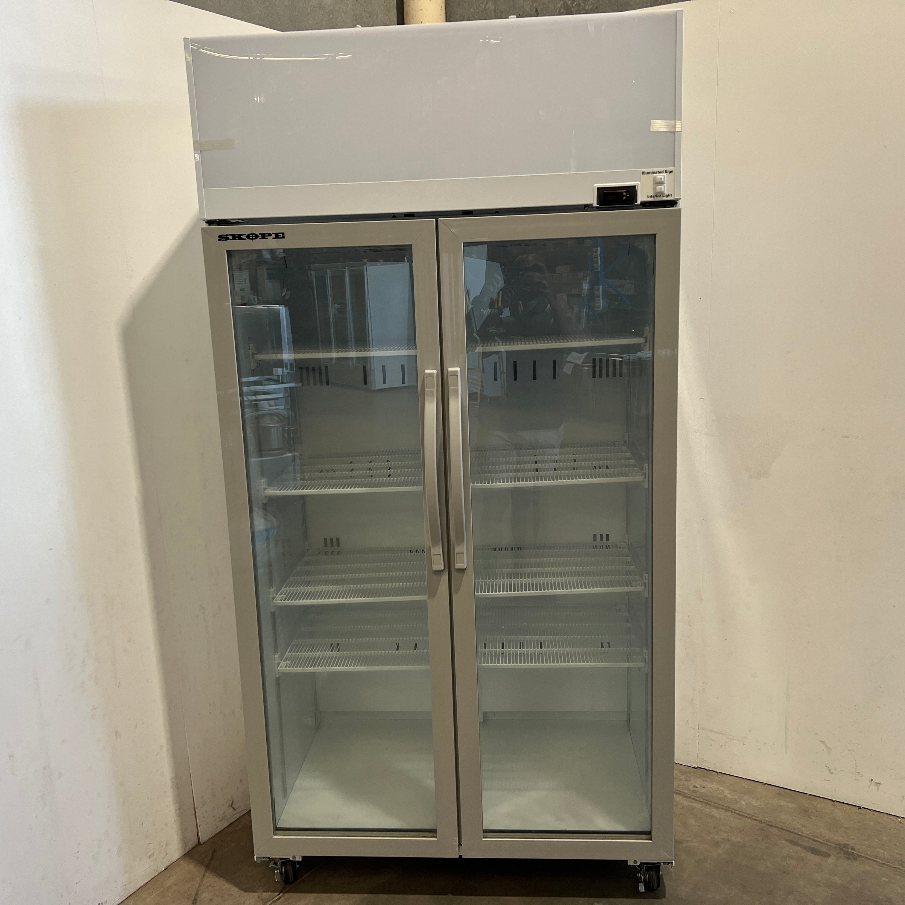 Skope TCE1000N Upright Fridge