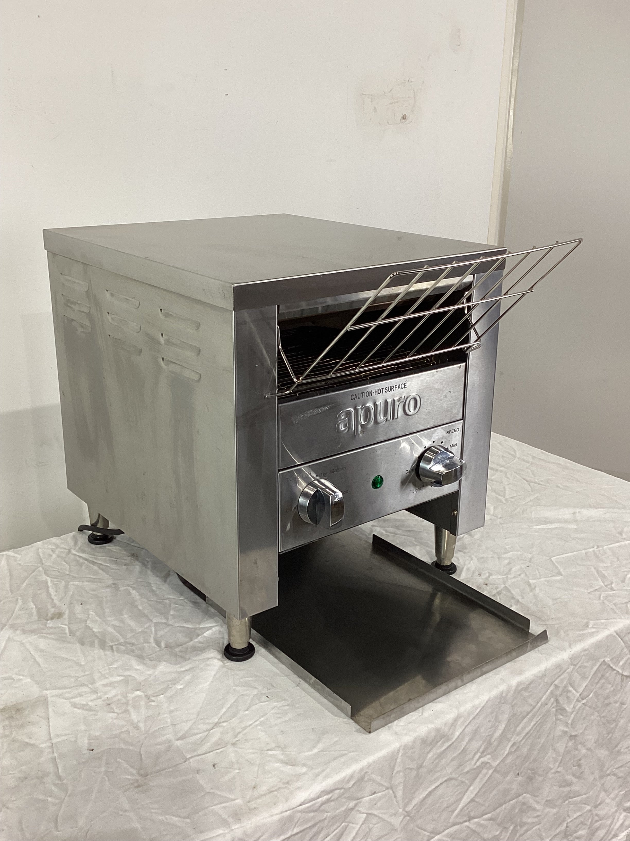 Apuro DG074-A Conveyor Toaster