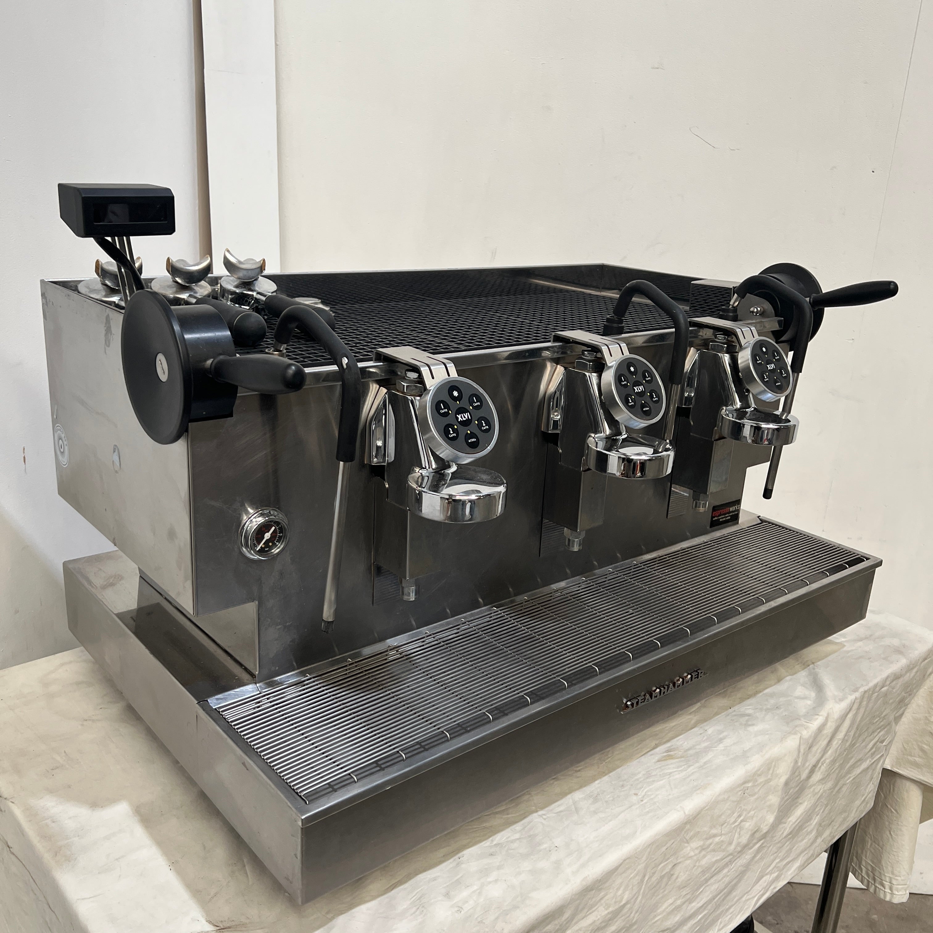 XLVI Steamhammer Electronic 3 Group Coffee Machine