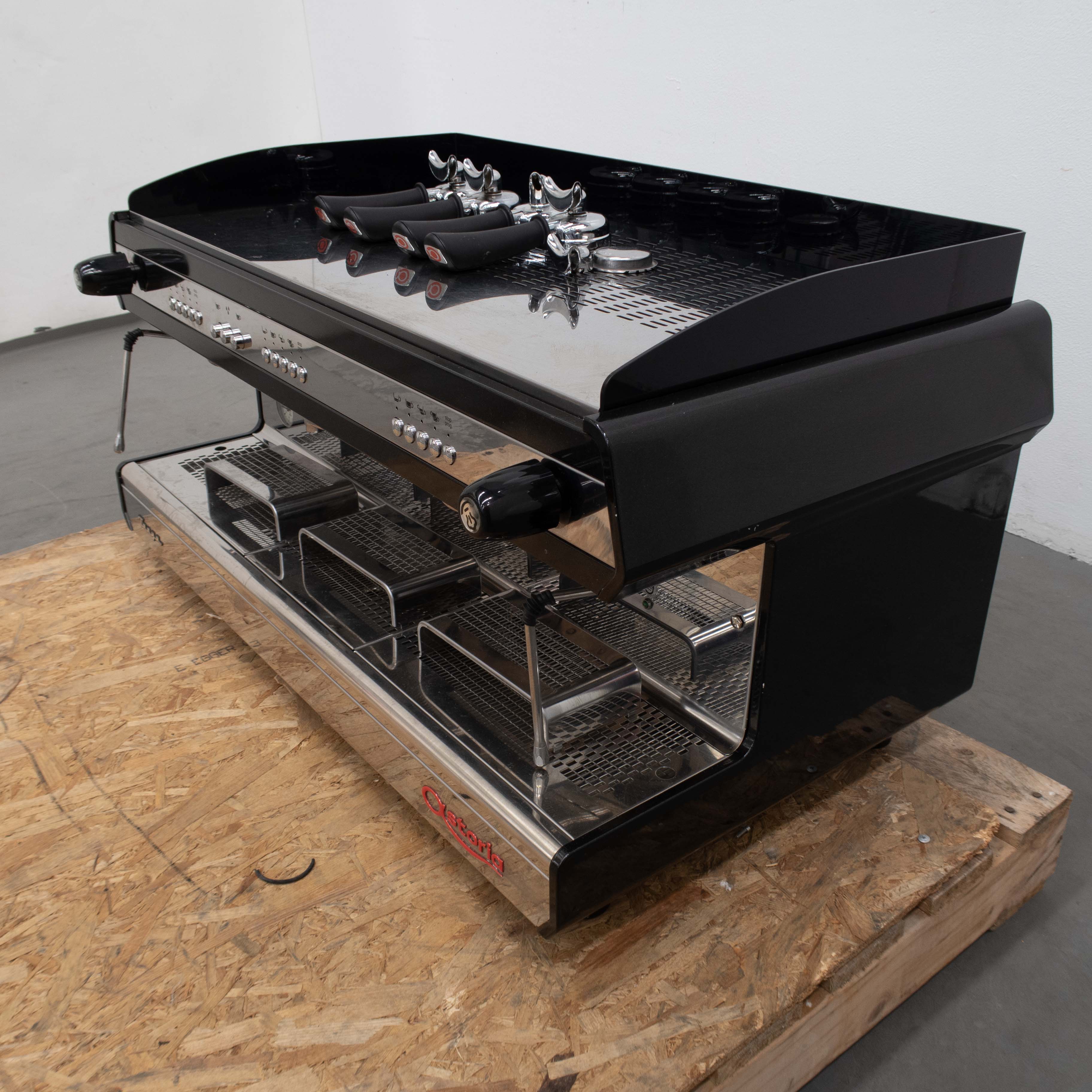 Astoria SAE./3-EC 3 Group Coffee Machine