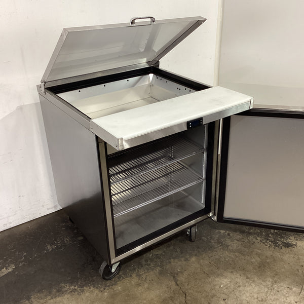 True TSSU-27-12M-C-HC Sandwich Prep Fridge