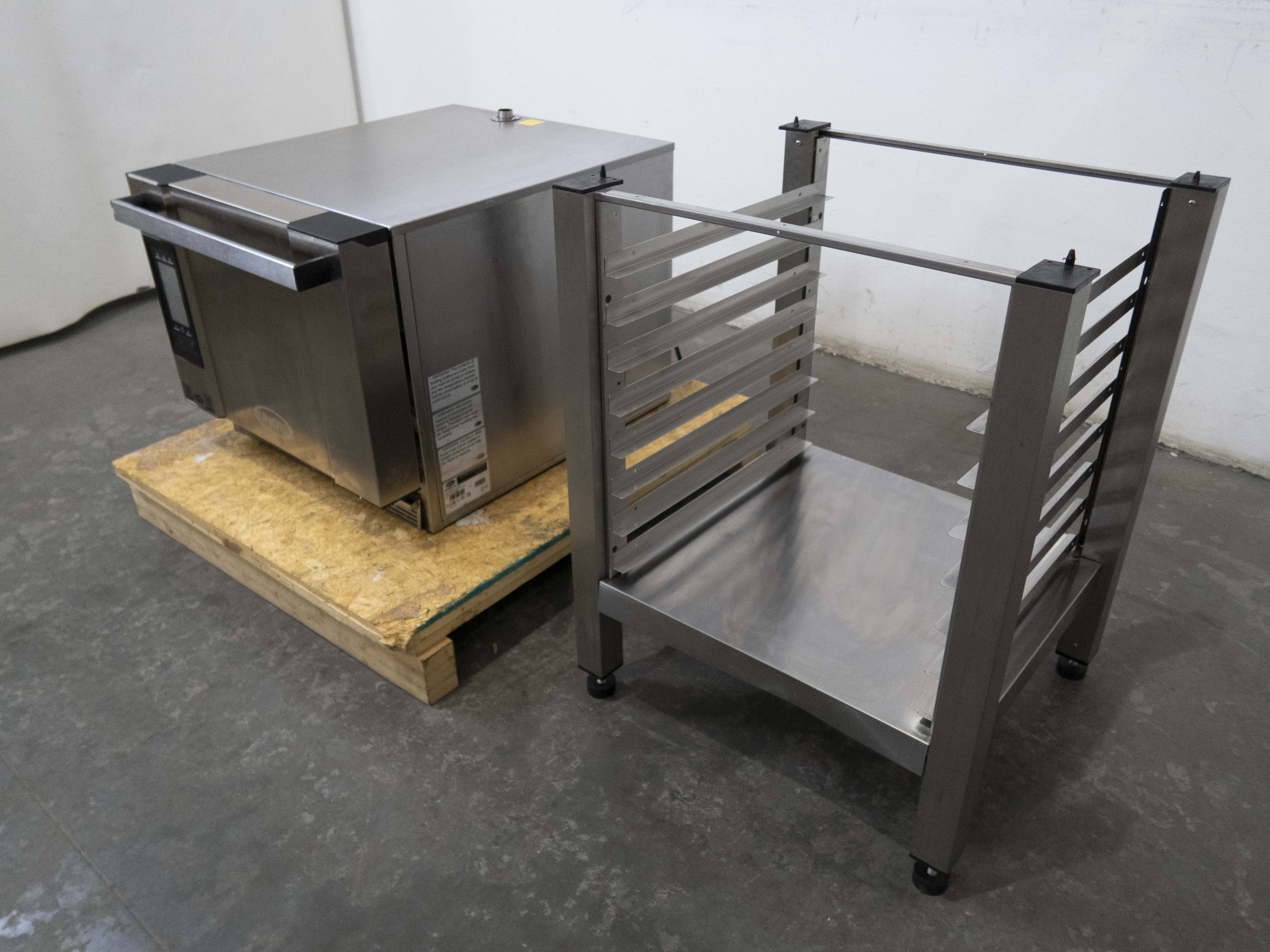 Unox XESW-03HS-MDDN Combi Oven