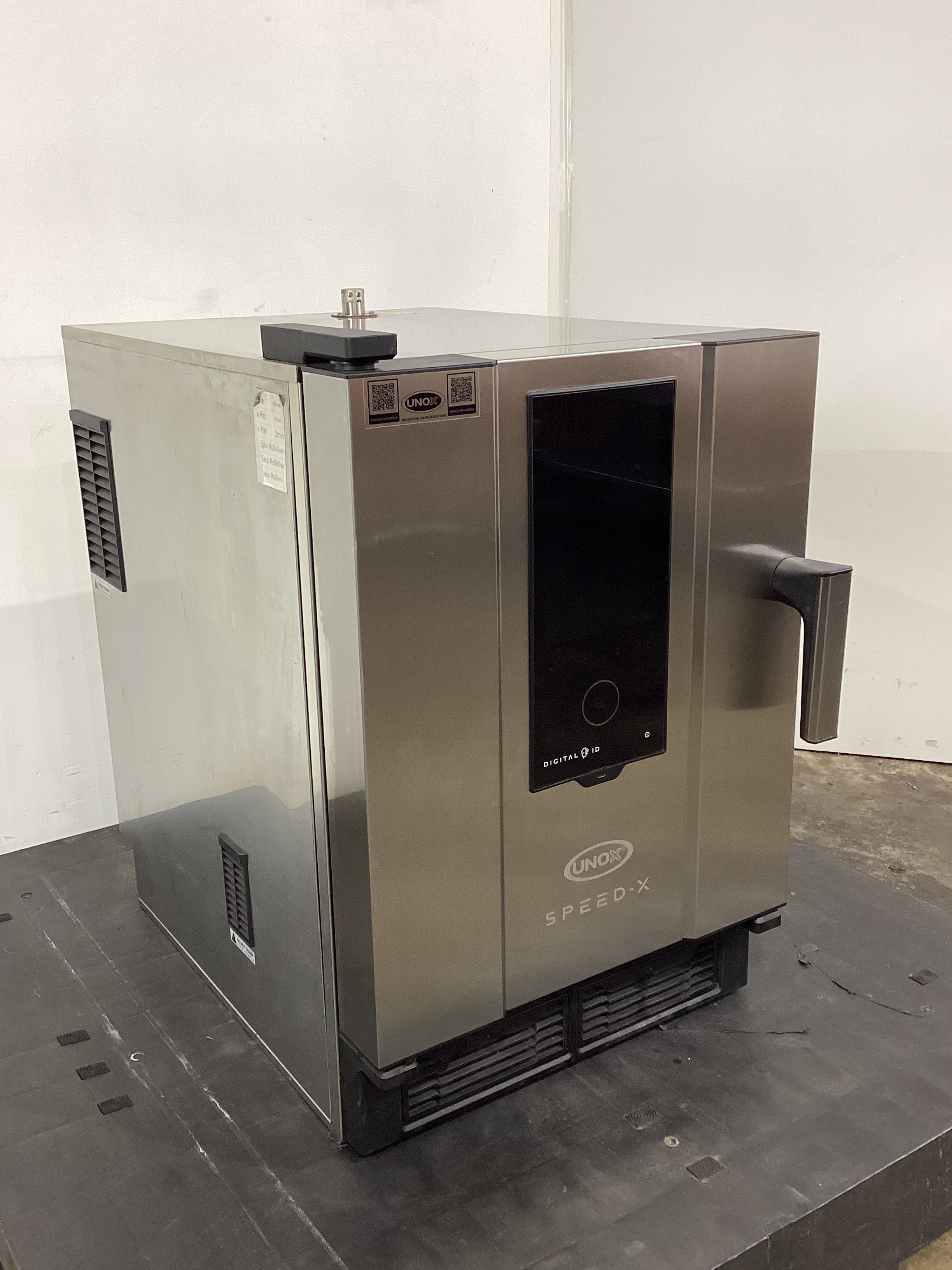 Unox XEPA-0523-EXRN Combi/Speed Oven