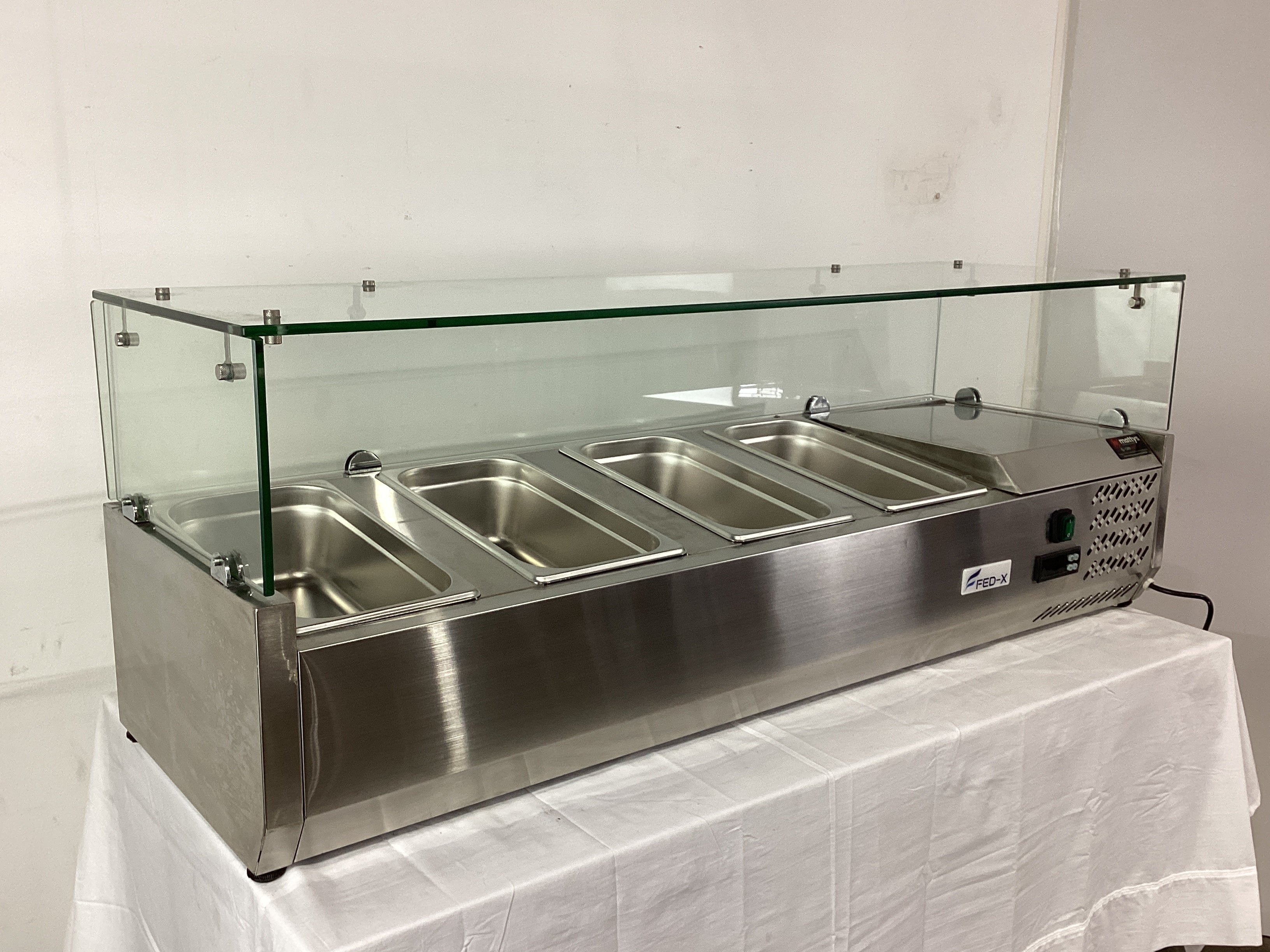 FED-X XVRX1200/380 Countertop Salad Bench