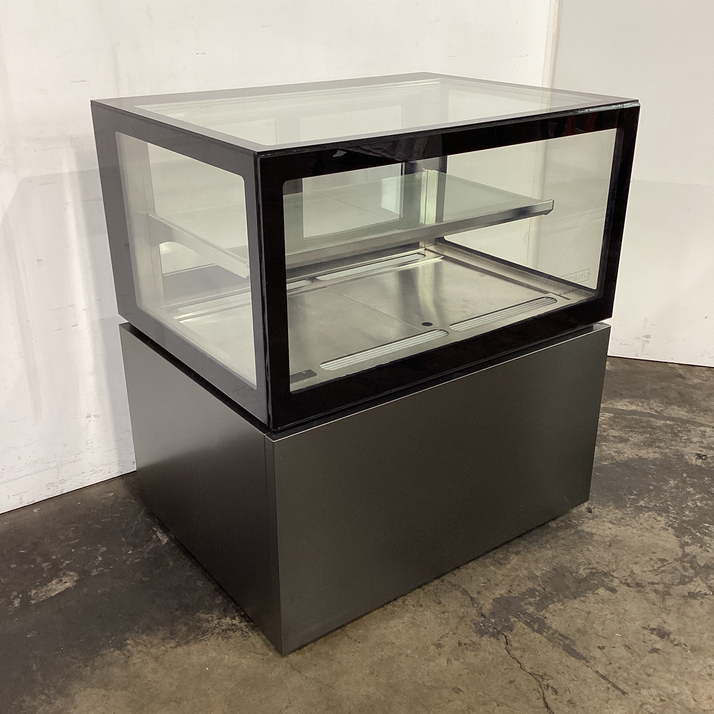 Anvil NSDJ2730 Cake Display – SilverChef AU