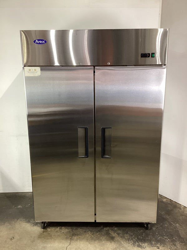 Atosa MBF8002GR Upright Freezer