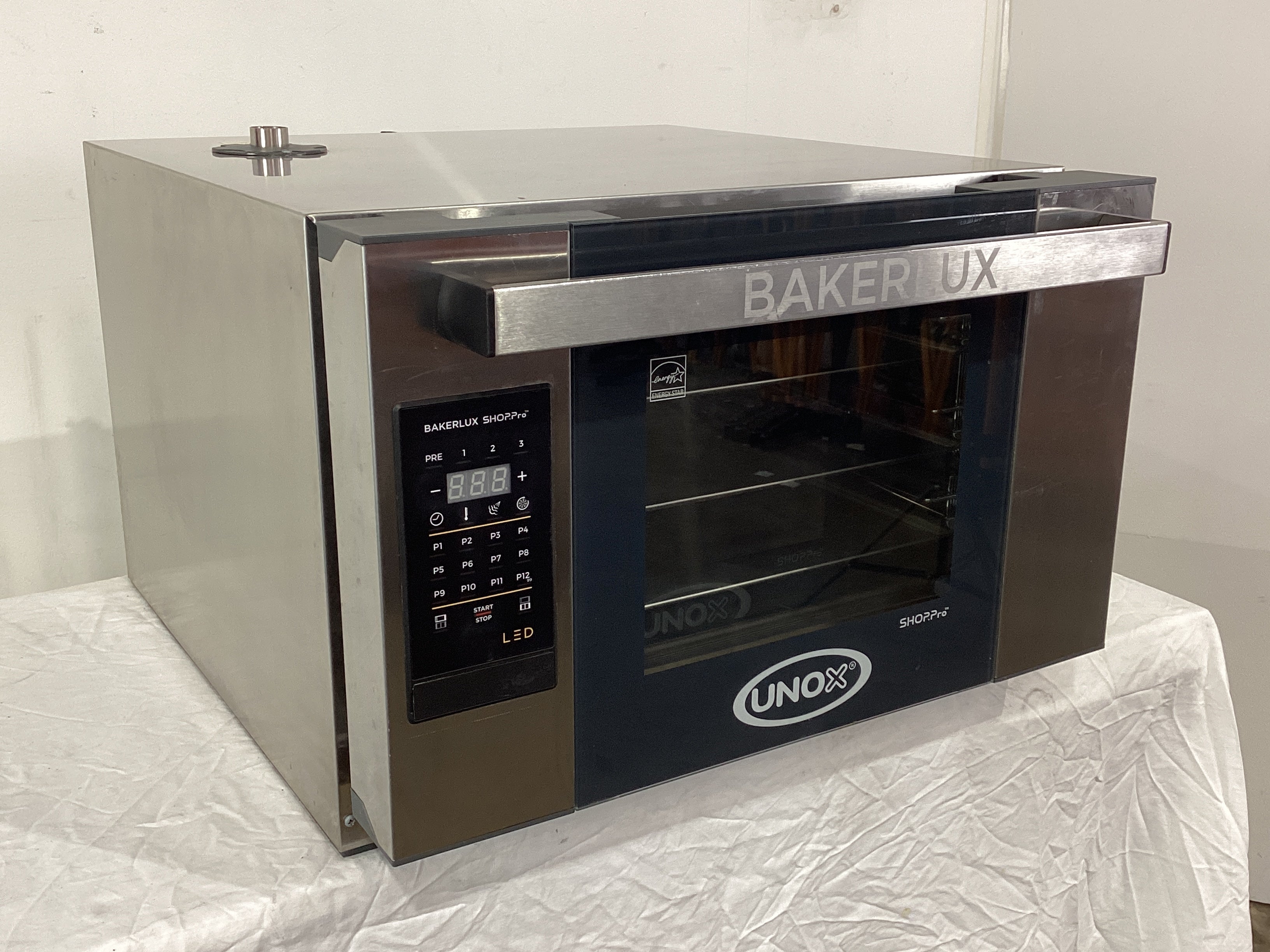Unox XEFT-03HS-ELDV Oven