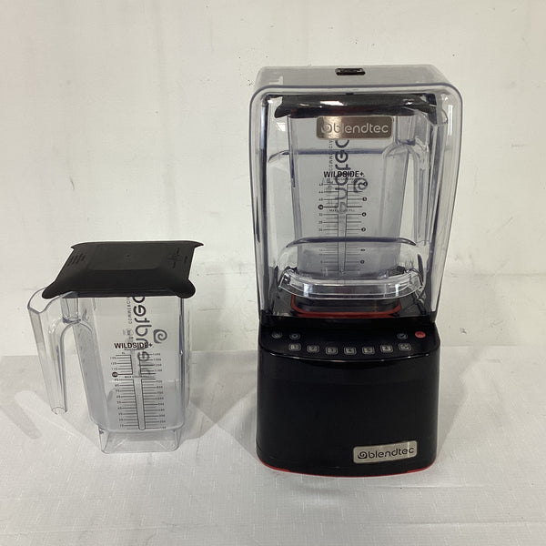 Blendtec Stealth 885 Blender + 2 Jugs