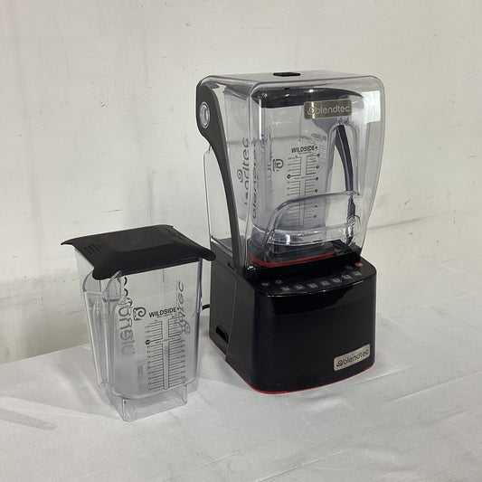 Blendtec Stealth 885 Blender + 2 Jugs