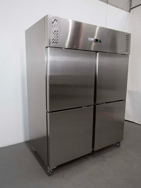 FED XURF1410S2V Upright Freezer