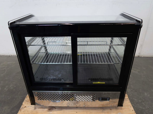 Polar CD299-A-05 Refrigerated Display