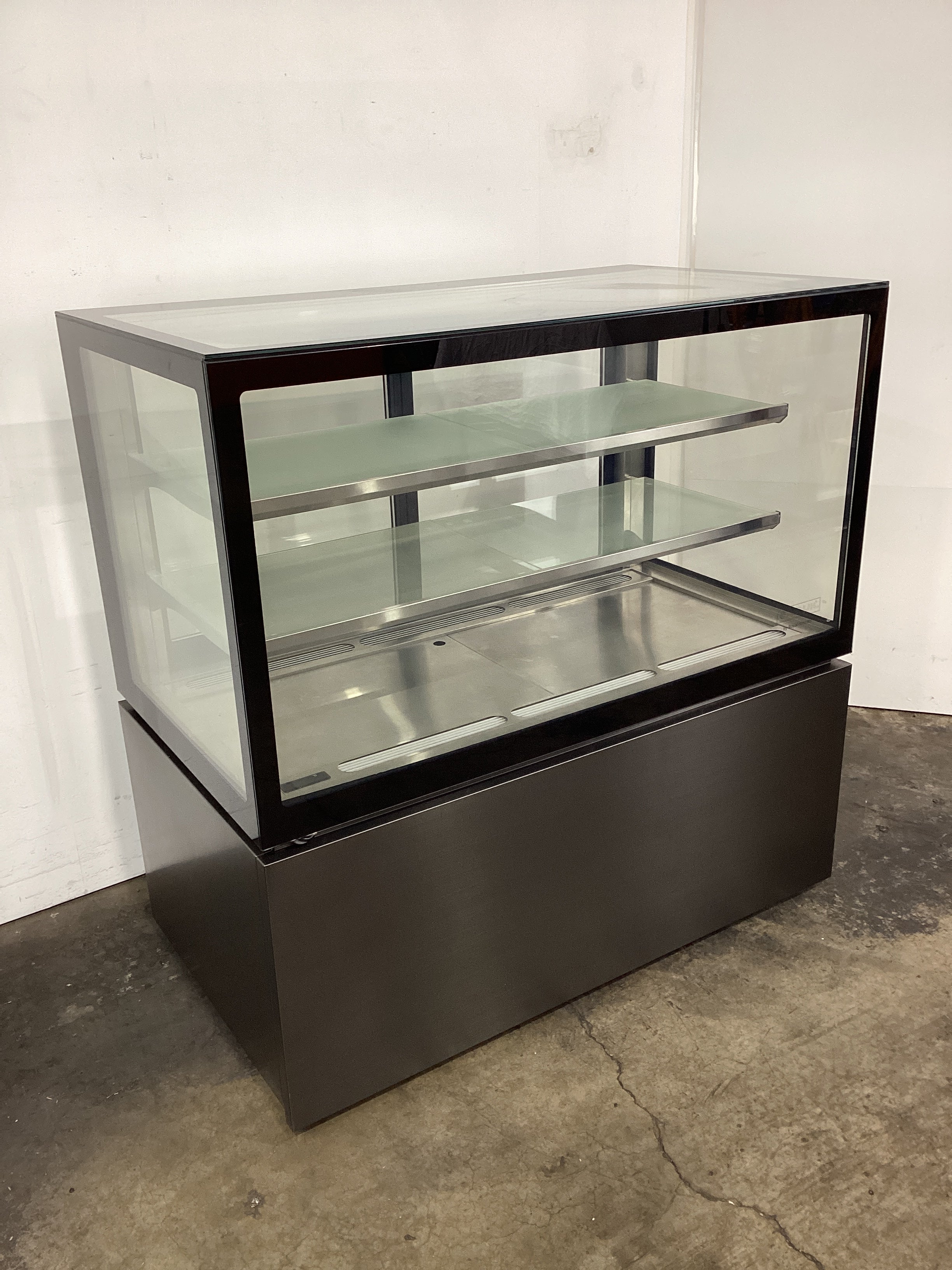 Anvil NDSV3740 Display Fridge