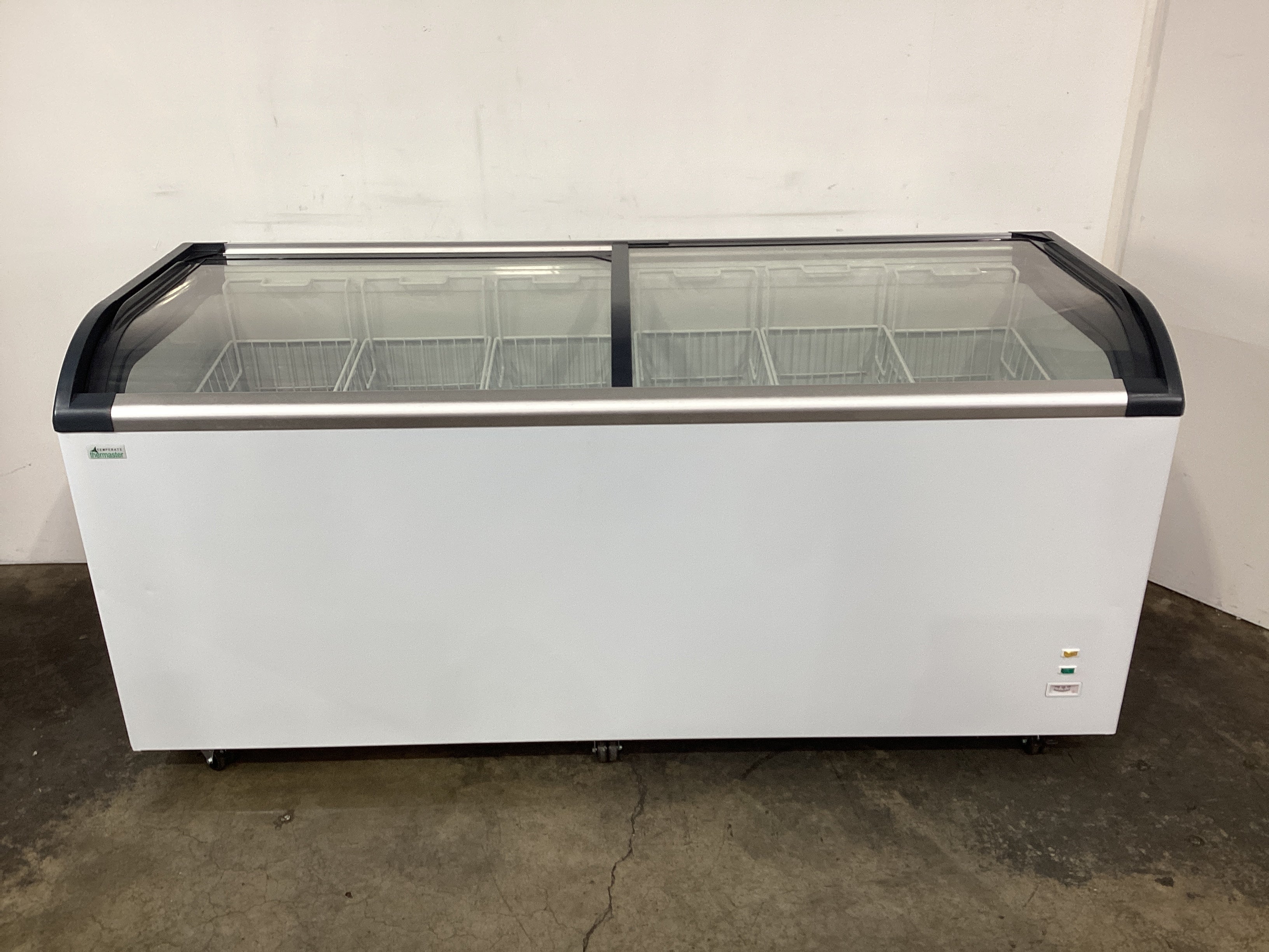 FED ST545 Chest Freezer