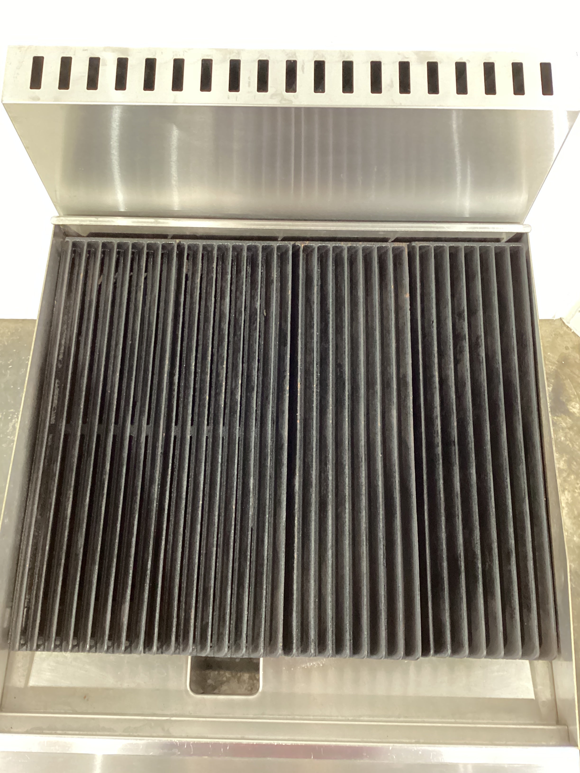 Mercury MCN-24-FR Char Grill