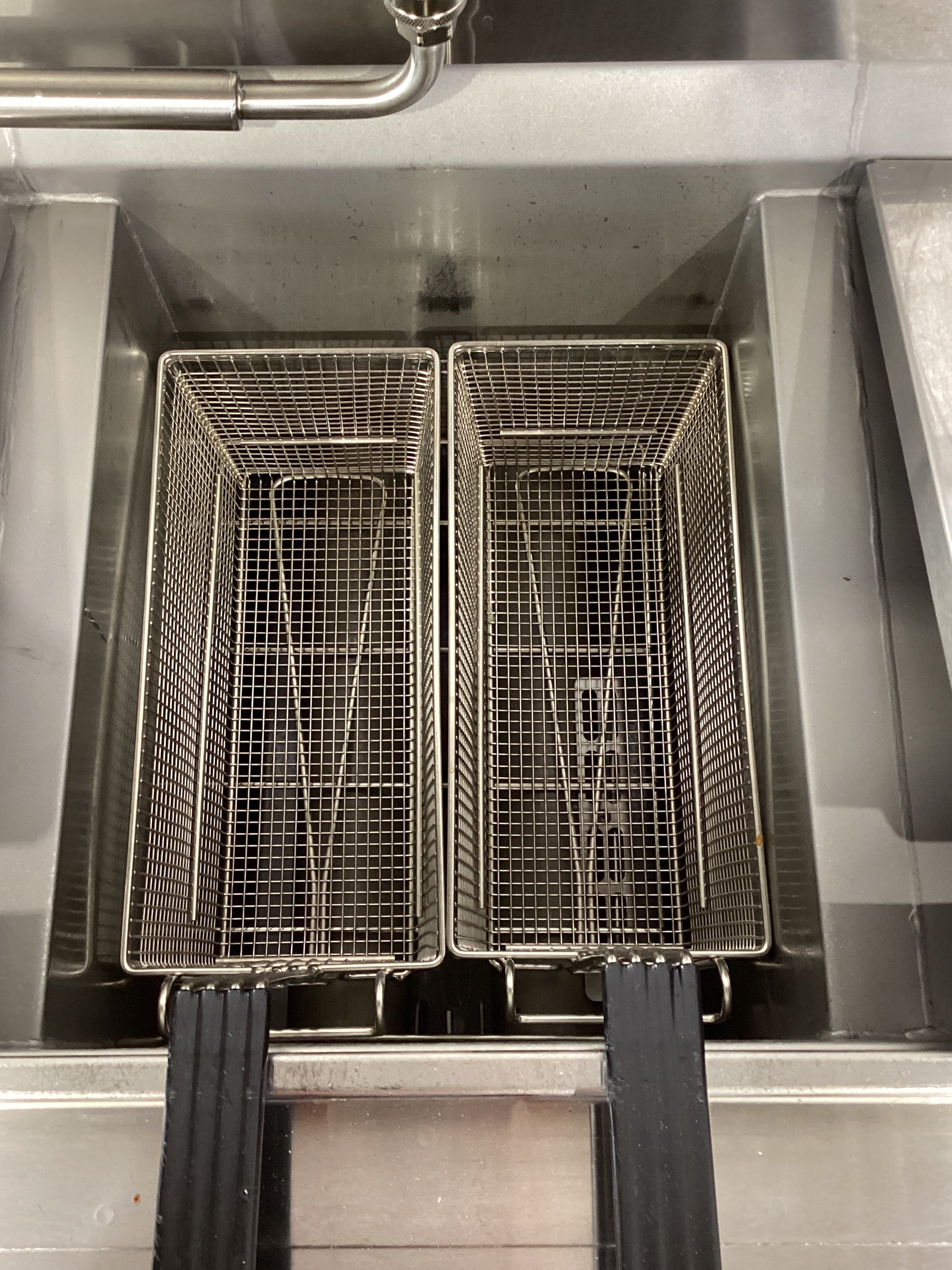 Henny Penny OFG-323 Fryer