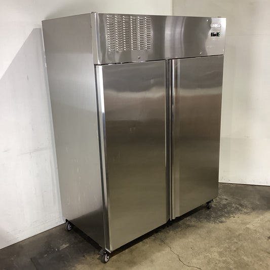 Caterware GN1420TN Upright Fridge