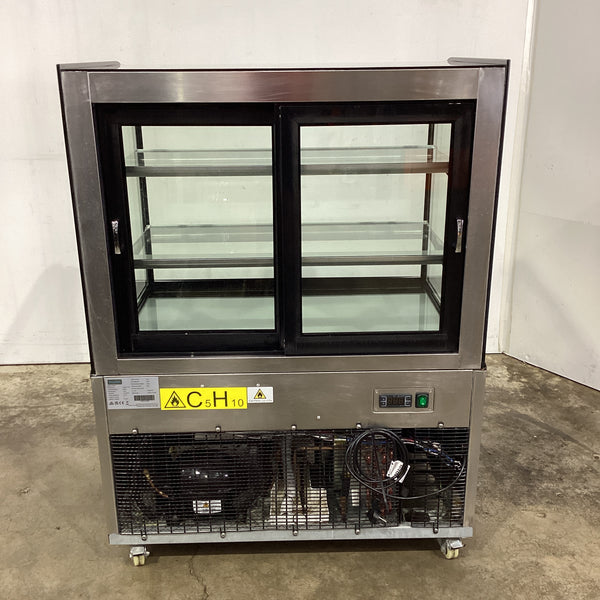 Polar CG841-A-03 Cold Food Display
