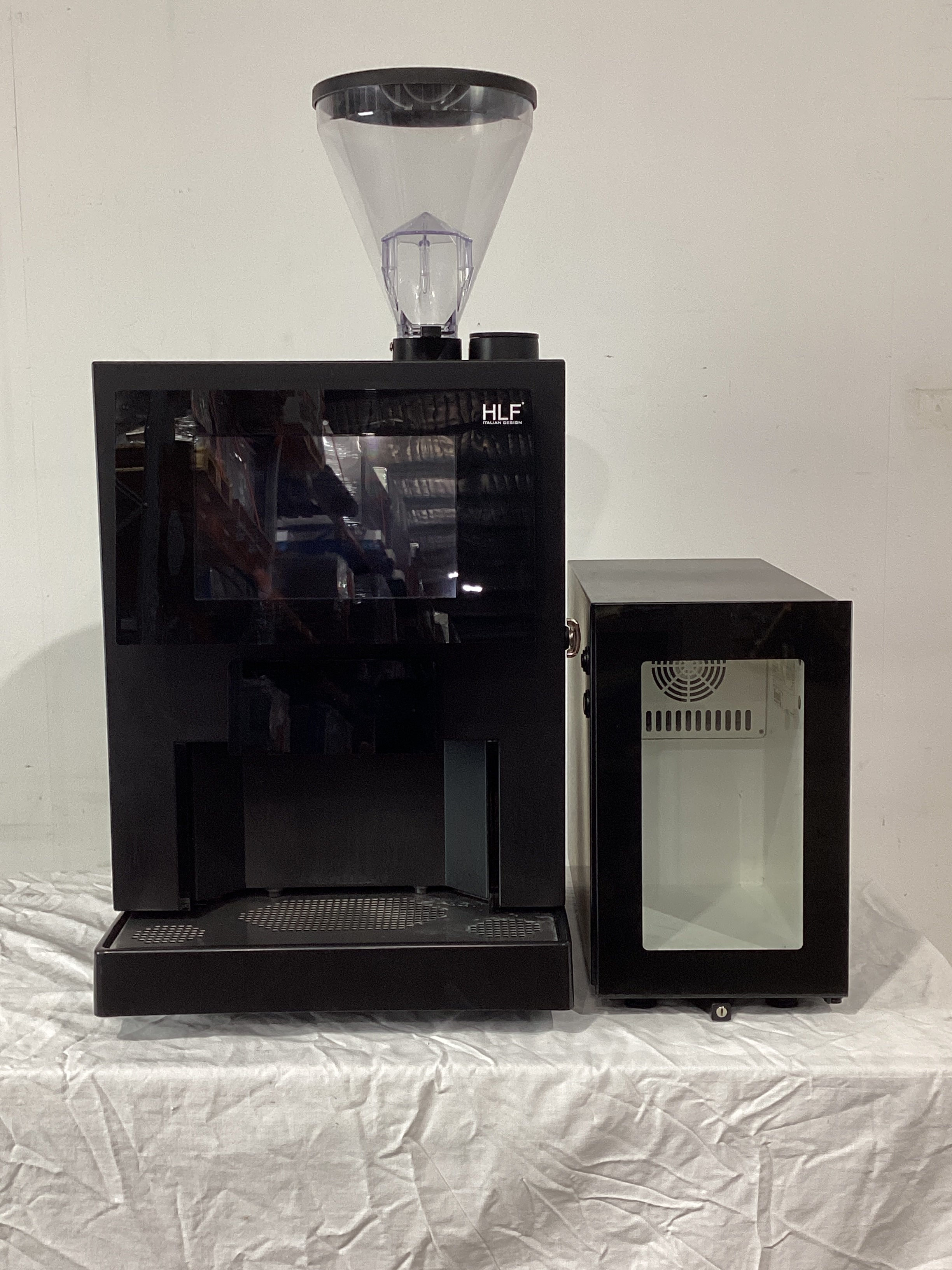 HLF 2700 Automatic Coffee Machine + Milk Fridge