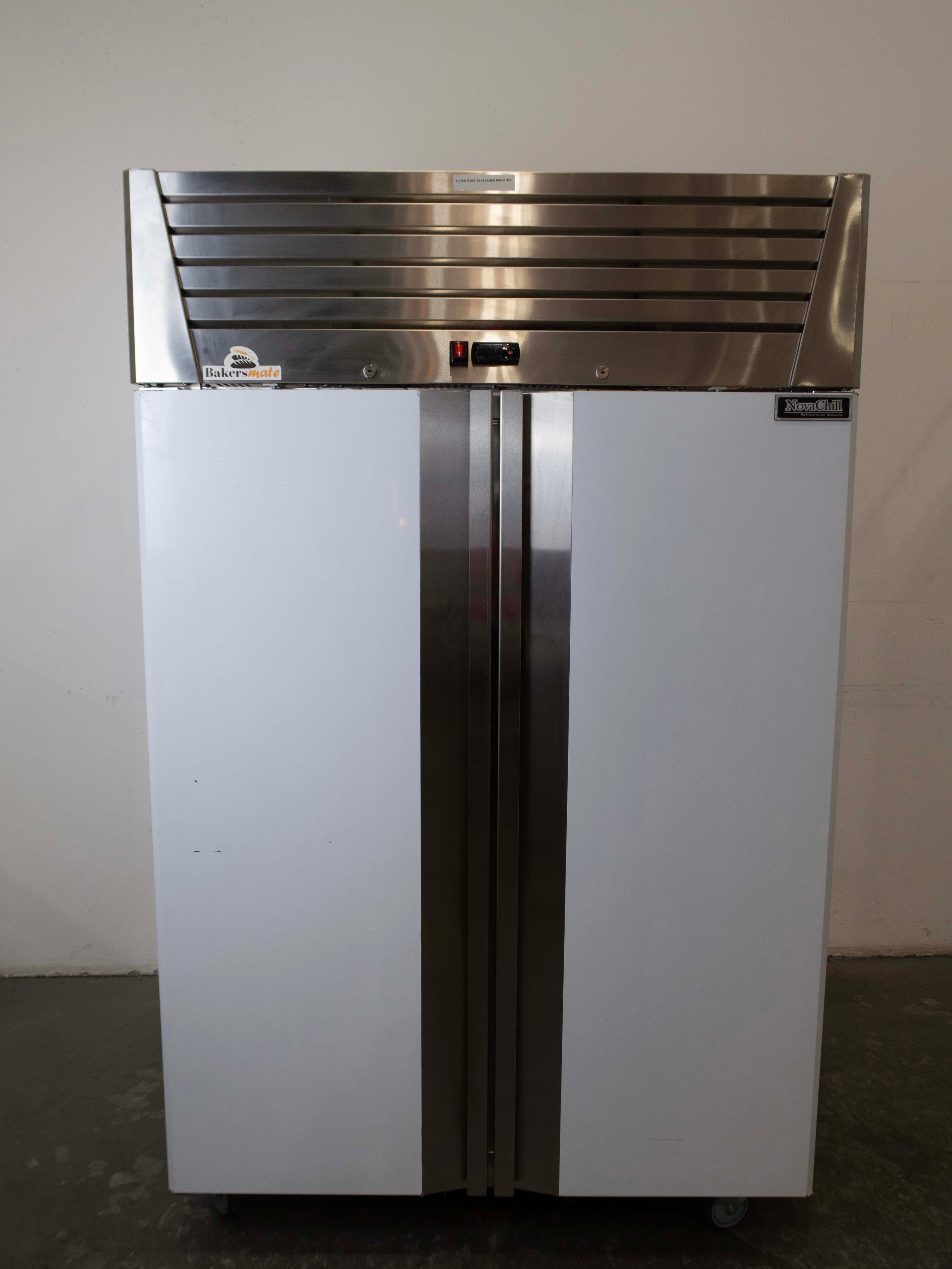 Nova Chill BMC2 Upright Fridge