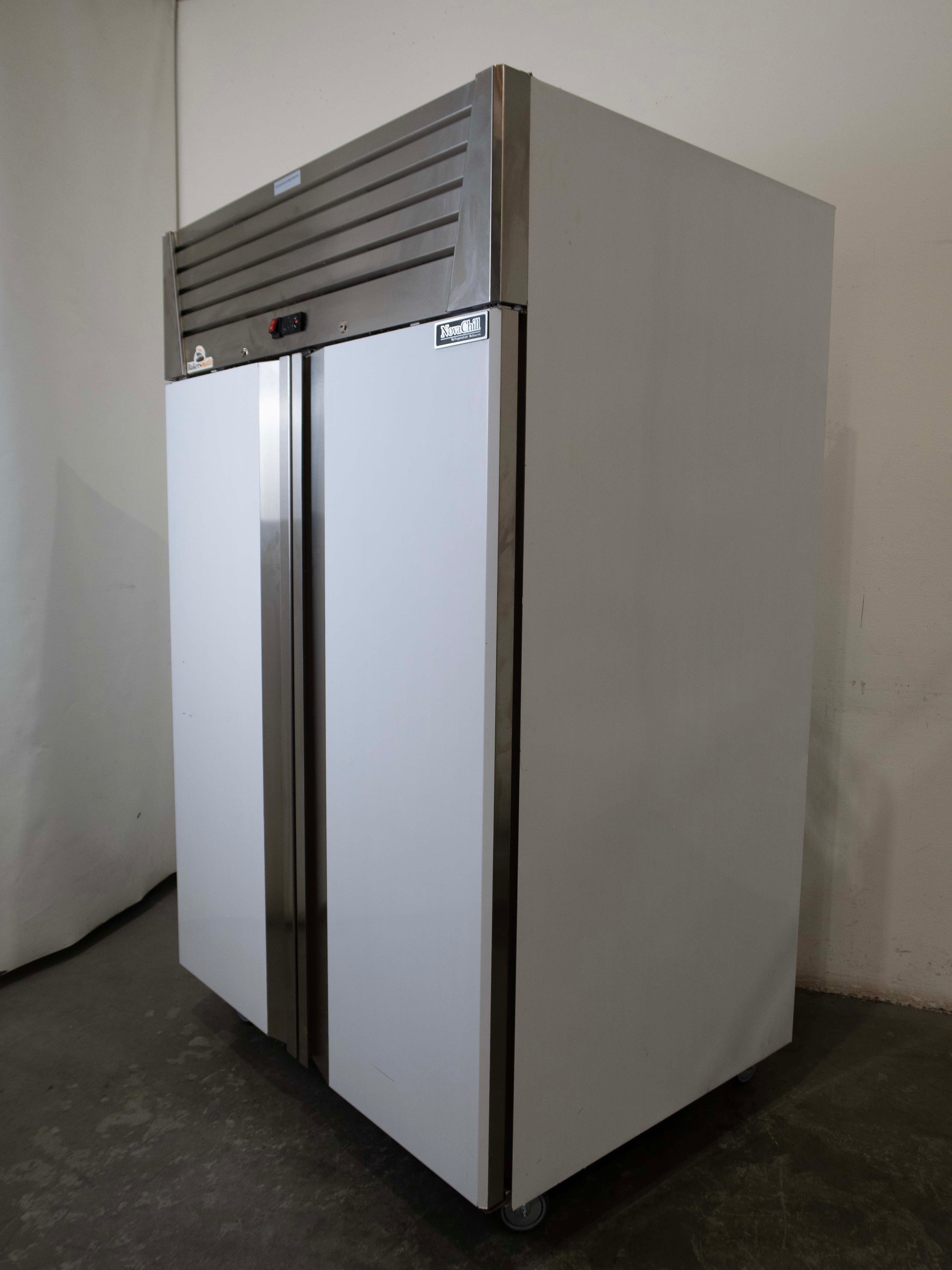 Nova Chill BMC2 Upright Fridge