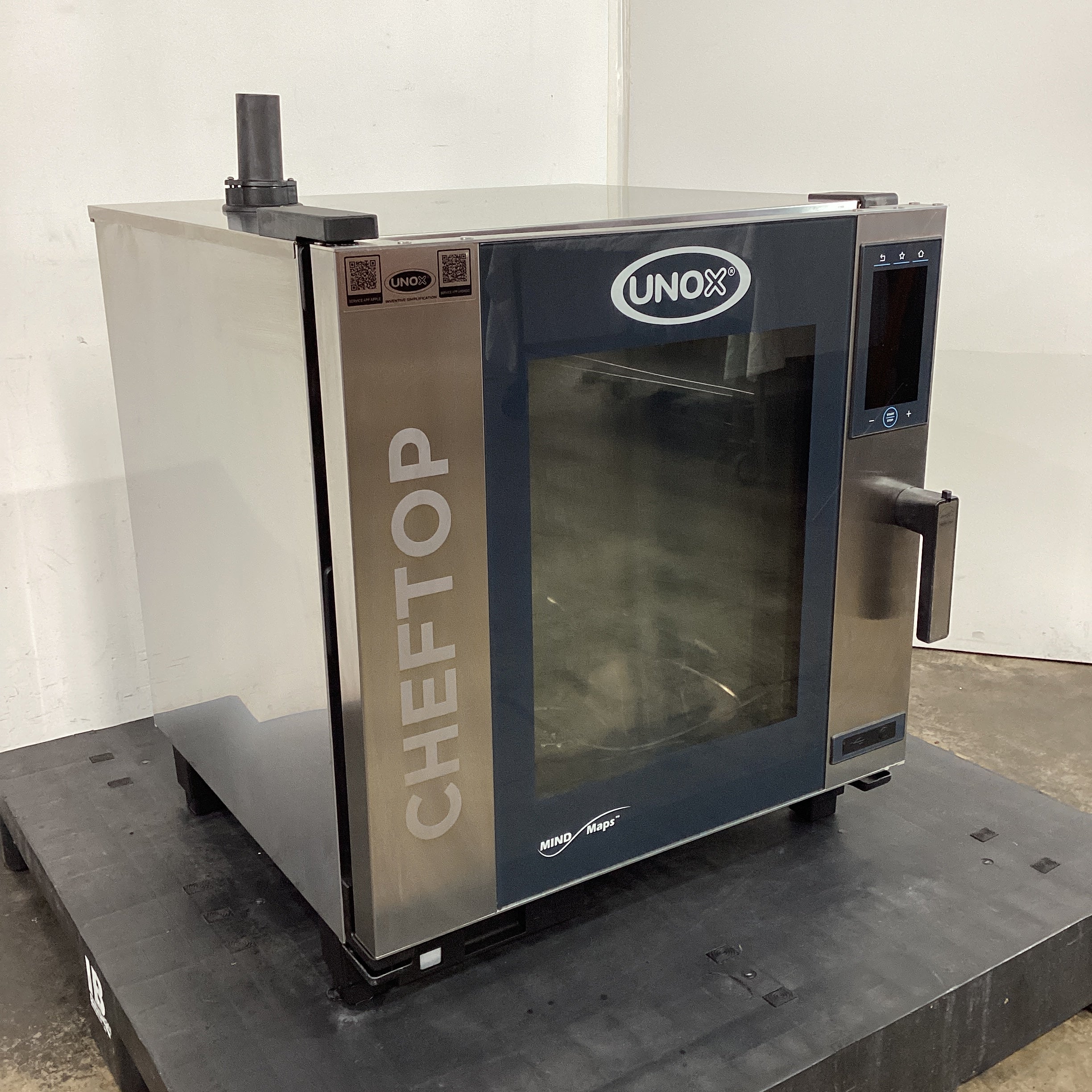Unox XEVC-0711-EPRM Combi Oven